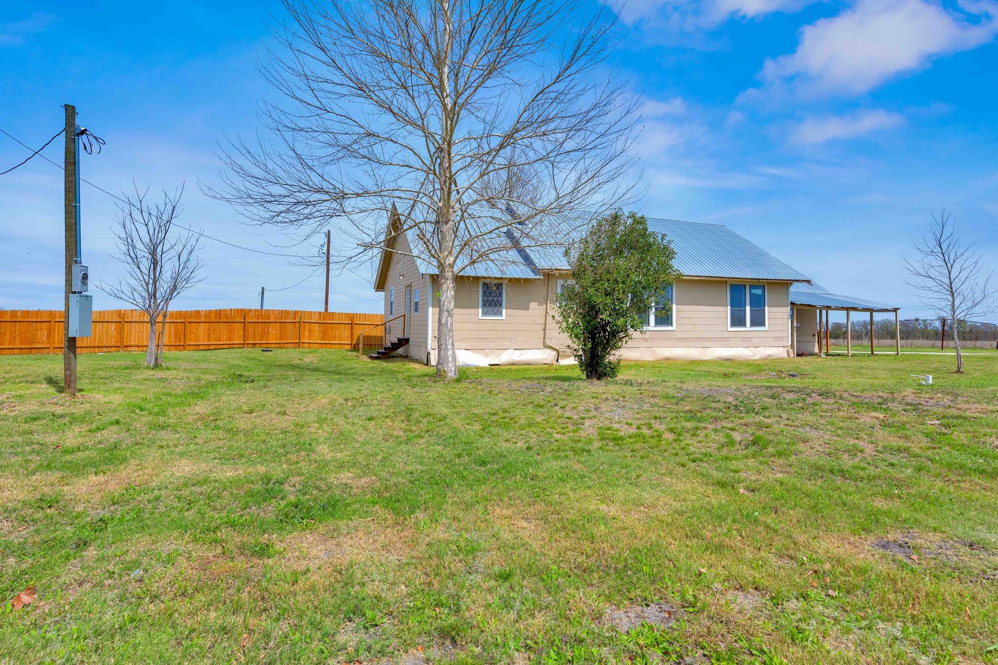 10001 Fm 1331, Taylor, TX 76574 photo 5