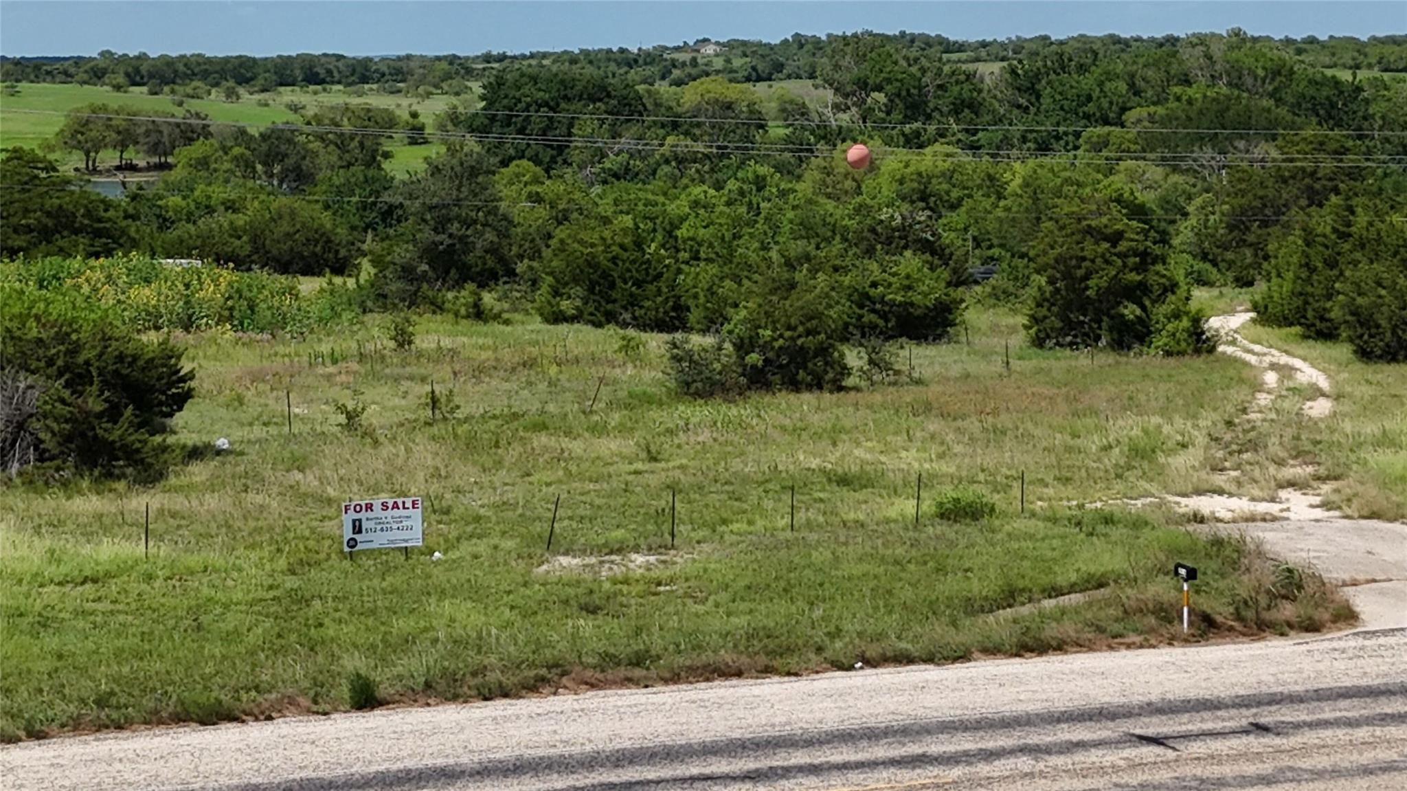 2416 Eddy Gatesville PKWY, Bruceville-Eddy, TX 76524 photo 2