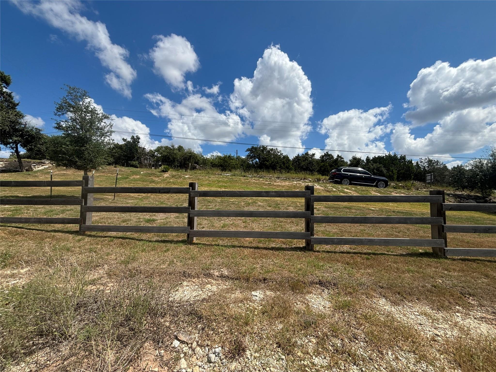 132 Yellow Bell RUN, Dripping Springs, TX 78620 photo 3