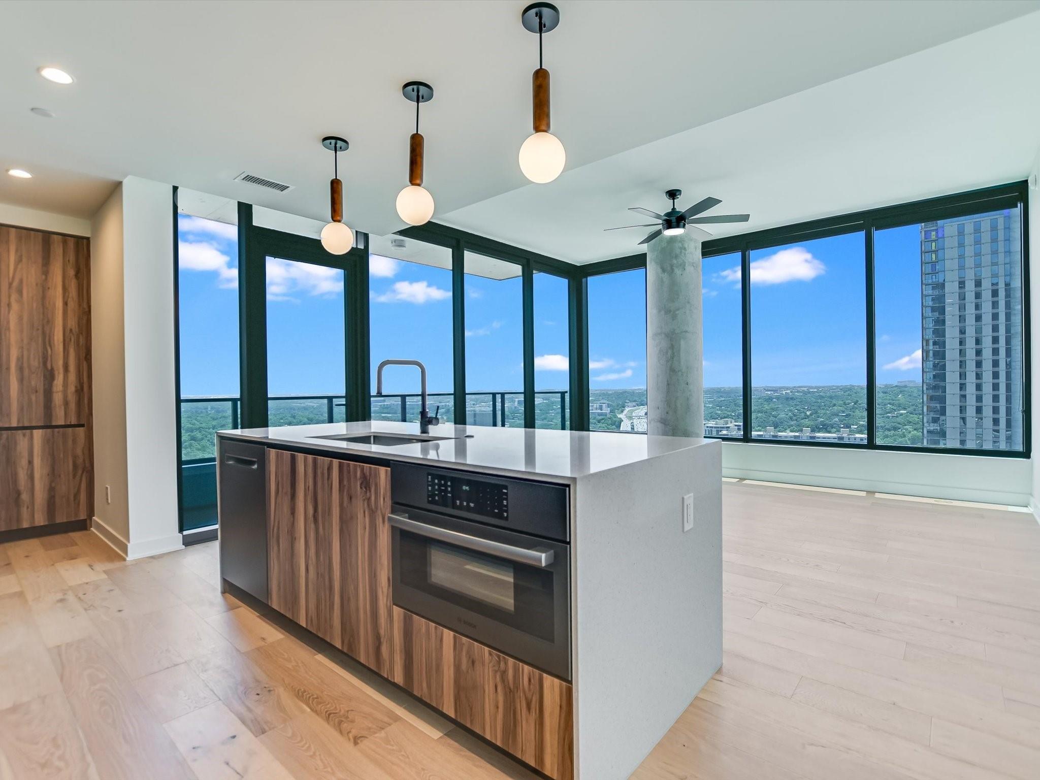 84 East Ave #2506, Austin, TX 78701 photo 2