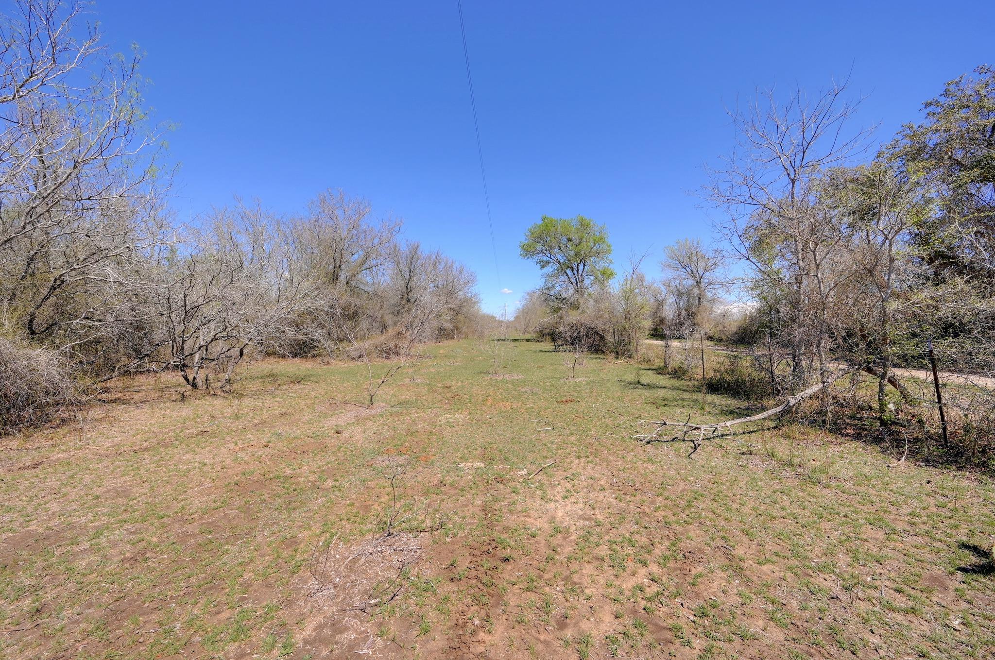 000 FM 2814, Waelder, TX 78959 photo 2