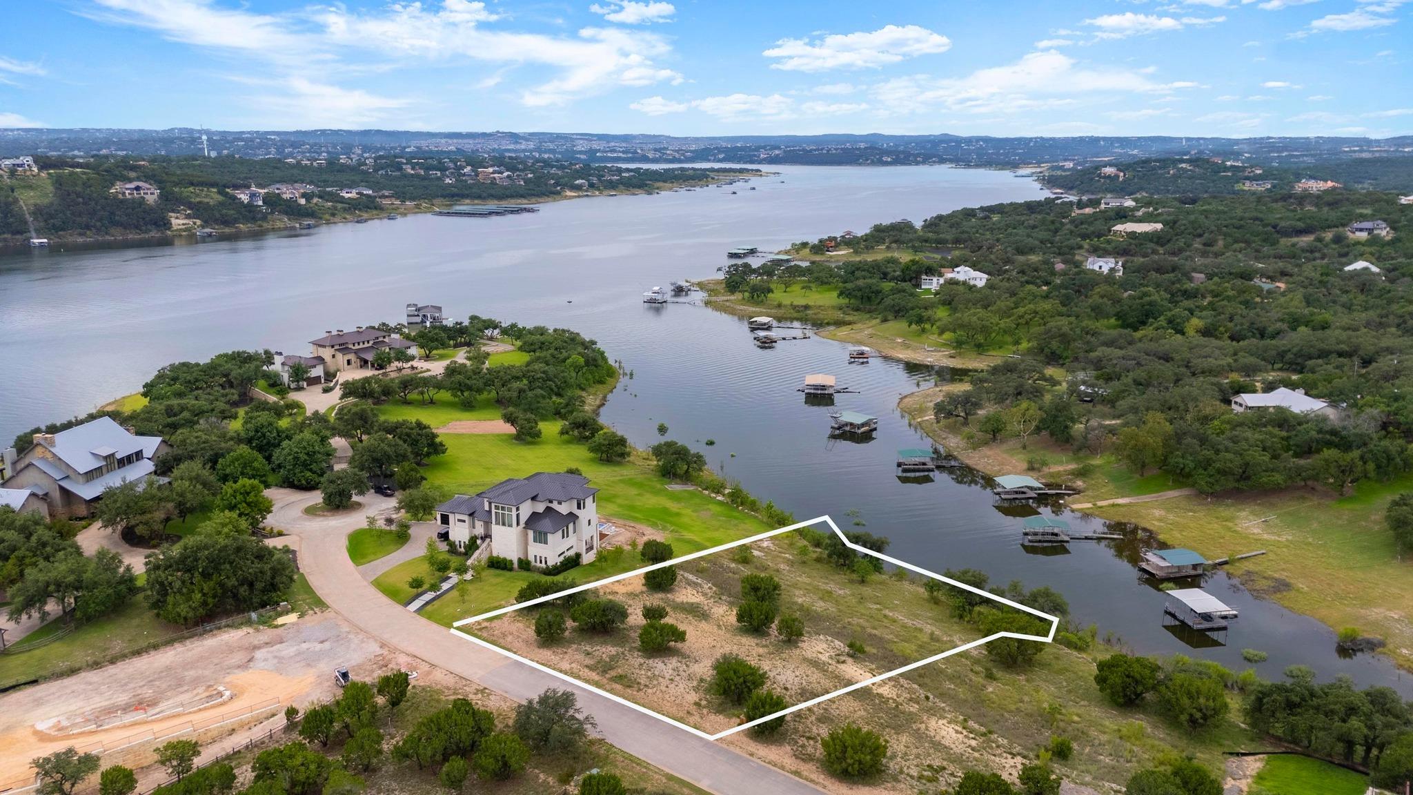 1901 Valentino CV, Spicewood, TX 78669 photo 2
