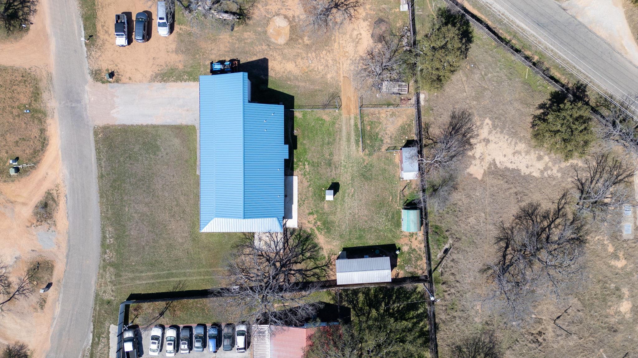 2207 Boxwood CIR, Kingsland, TX 78639 photo 3