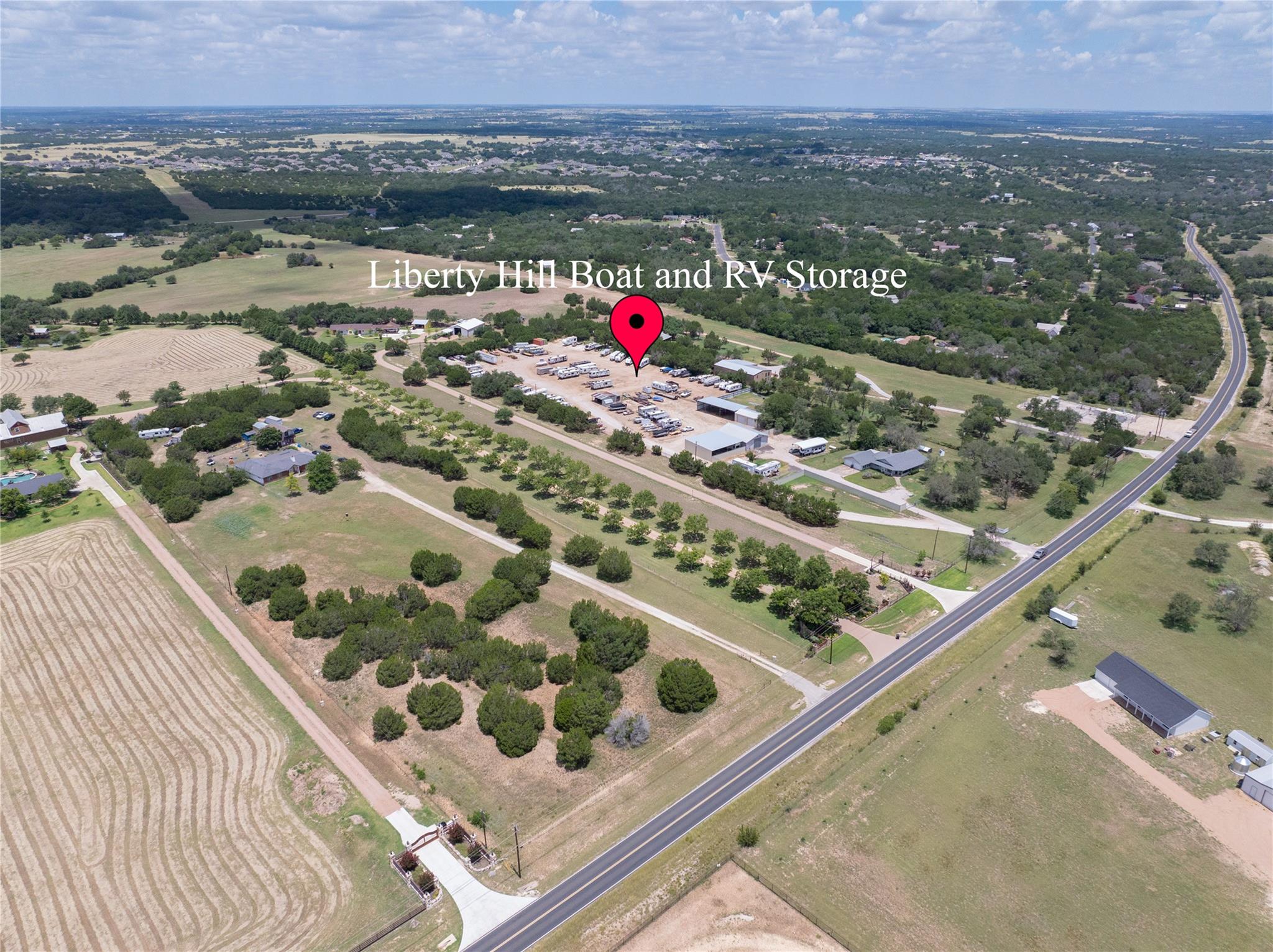 1959 County Road 200, Liberty Hill, TX 78642 photo 3