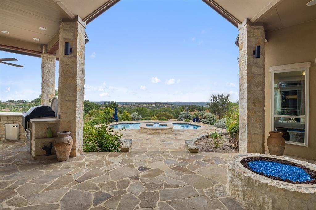 1900 Byrd Ranch RD, Johnson City, TX 78636 photo 3