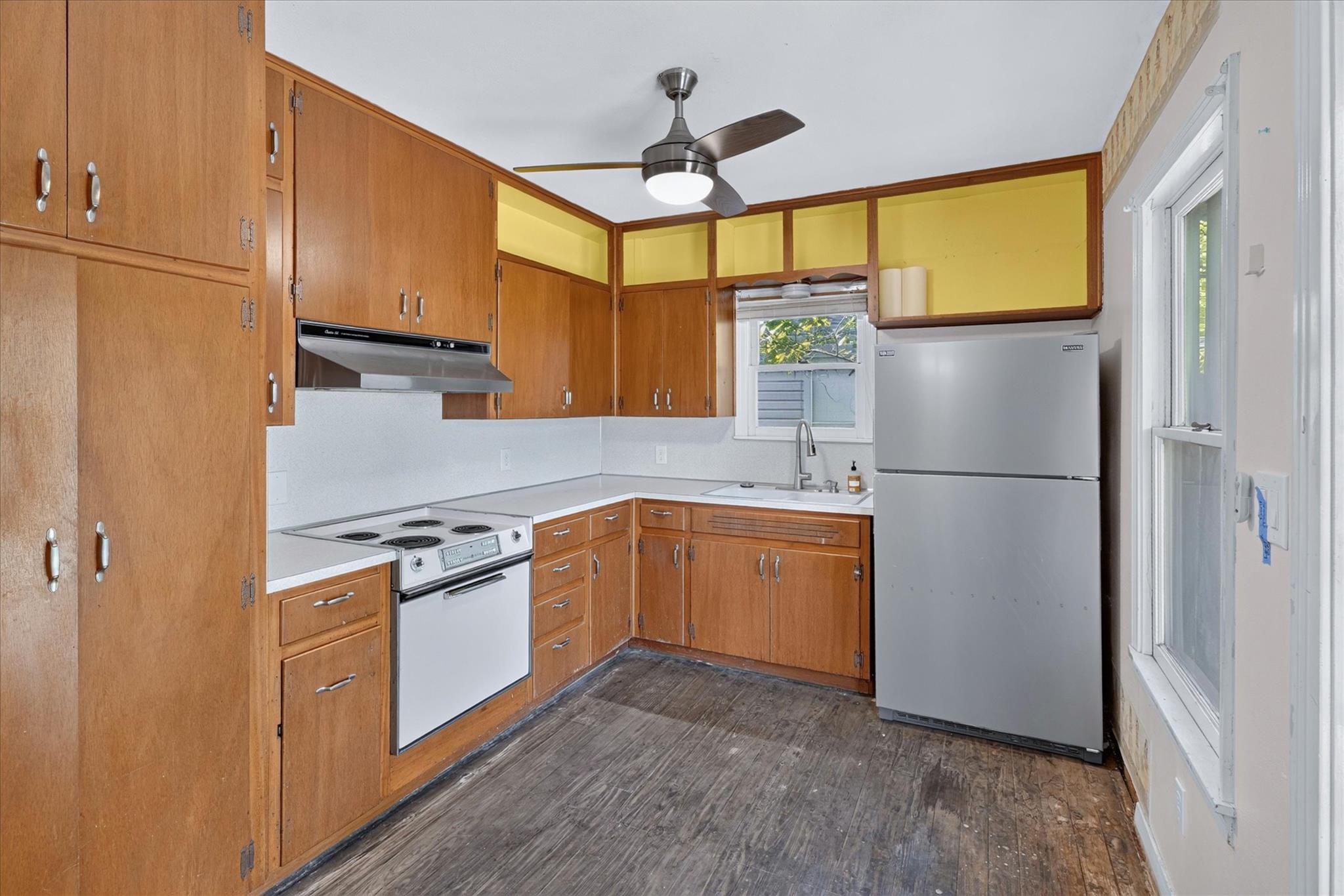 5701 Link Ave, Austin, TX 78752 photo 2
