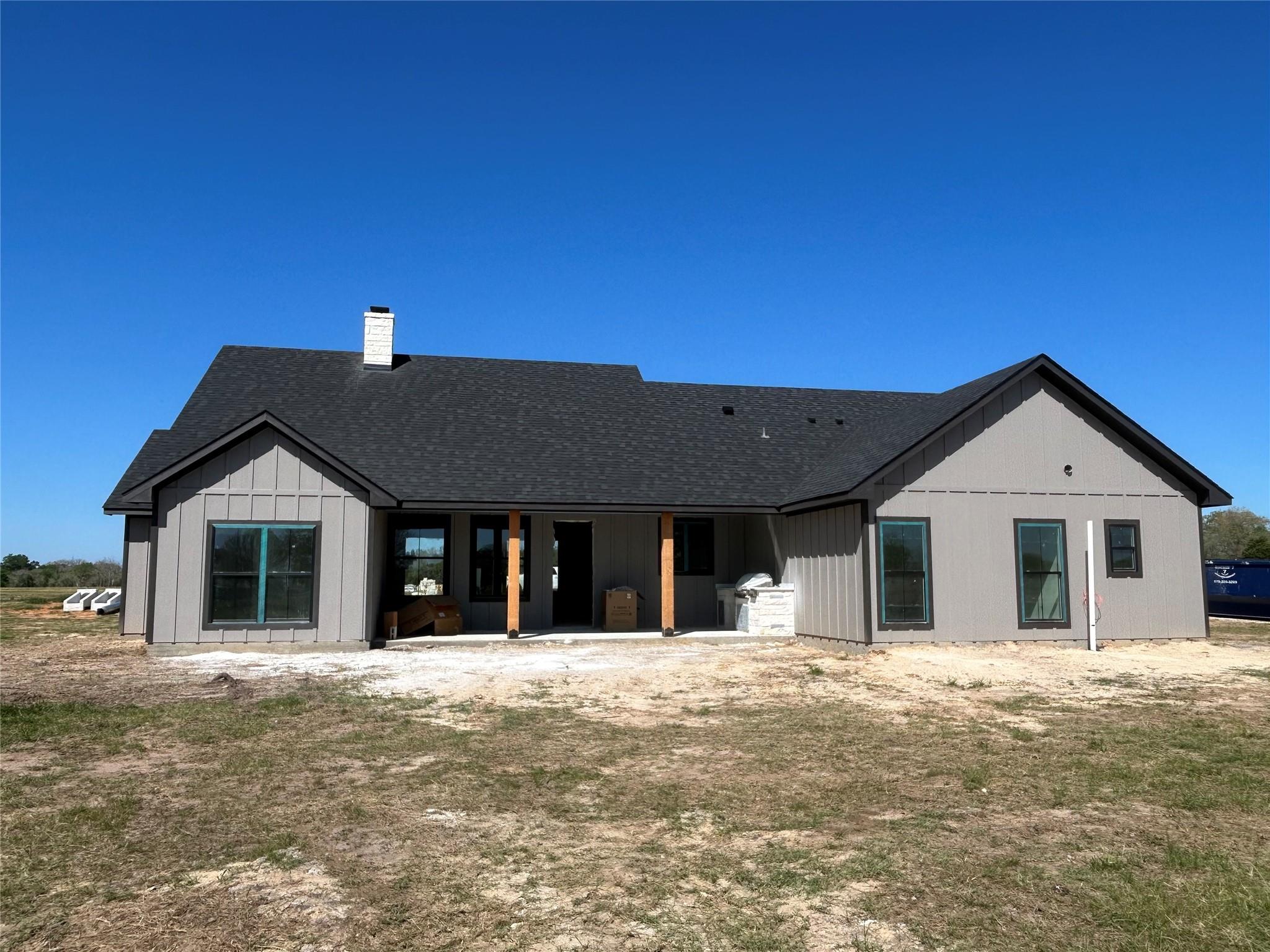 103 Pueblo DR, Caldwell, TX 77836 photo 4