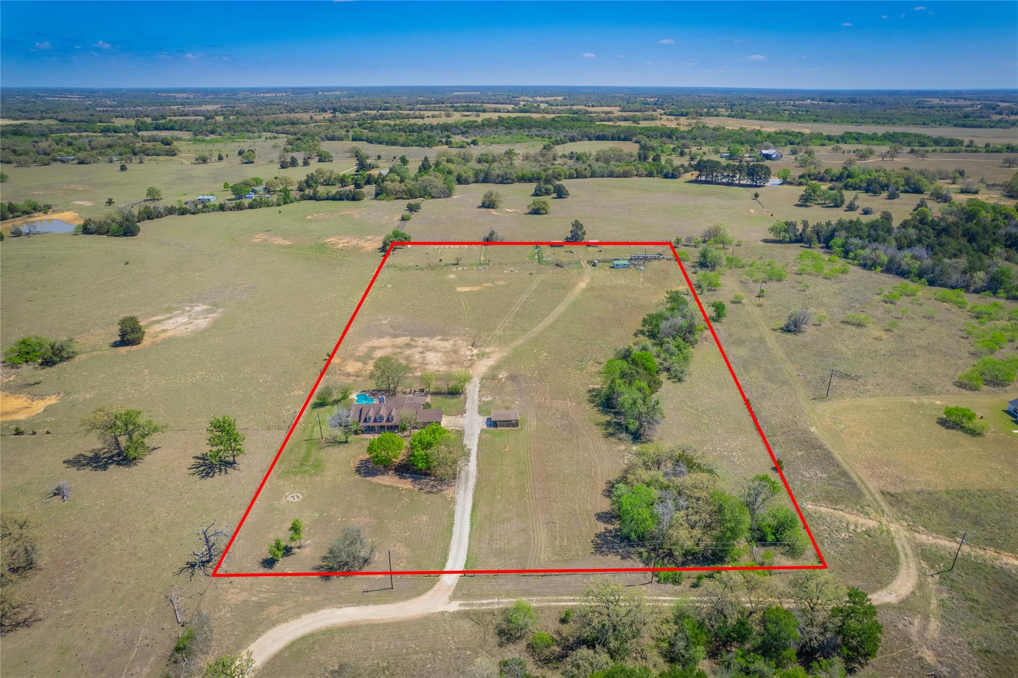 1281 Private Road 7037, Lexington, TX 78947 photo 2