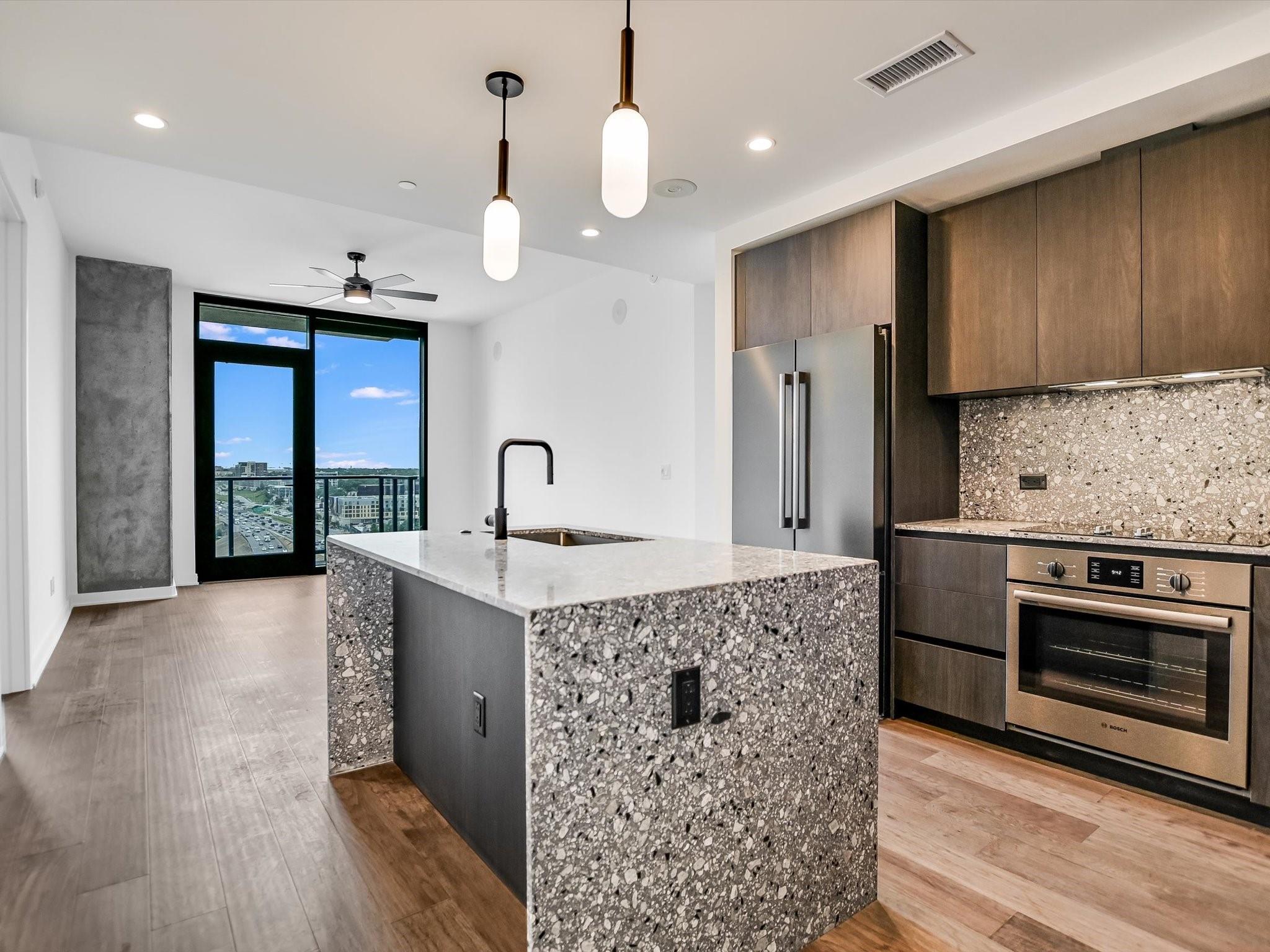 84 East Ave #1503, Austin, TX 78701 photo 2