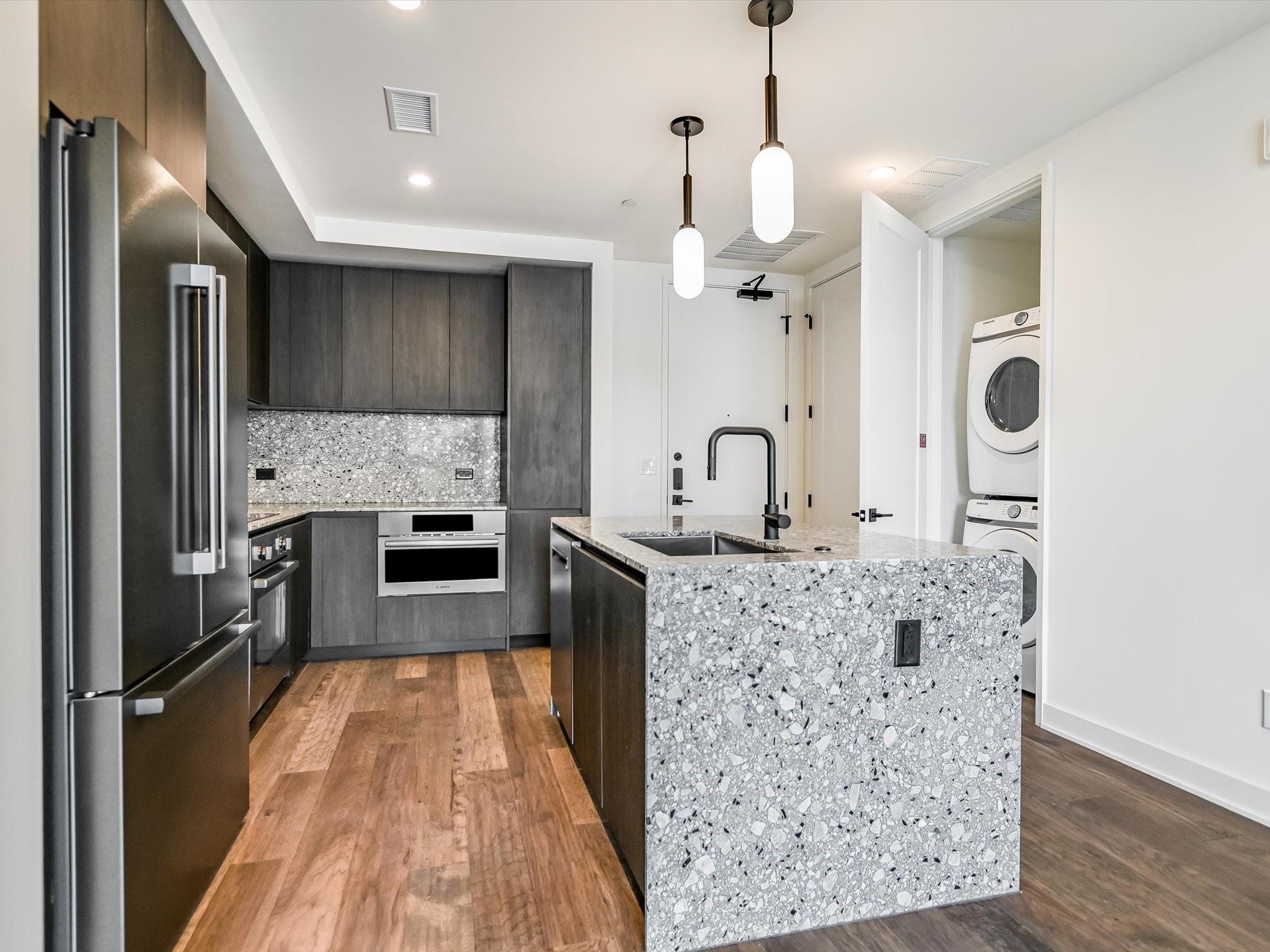 84 East Ave #1503, Austin, TX 78701 photo 3