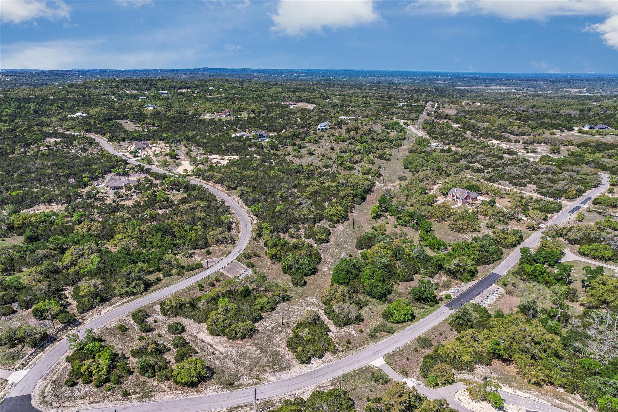 1022 Broken Spoke, Canyon Lake, TX 78133 photo 2