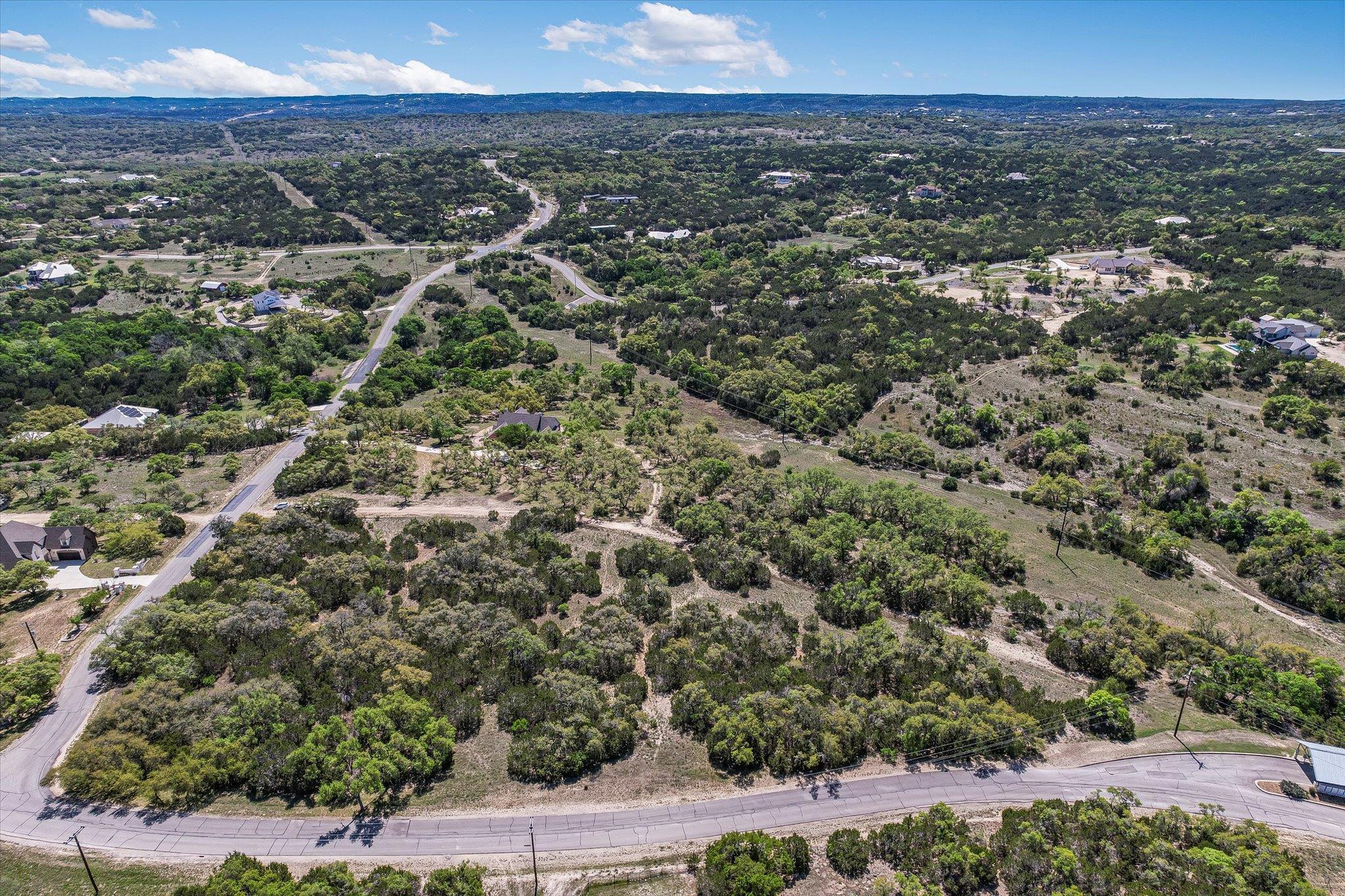 1022 Broken Spoke, Canyon Lake, TX 78133 photo 5