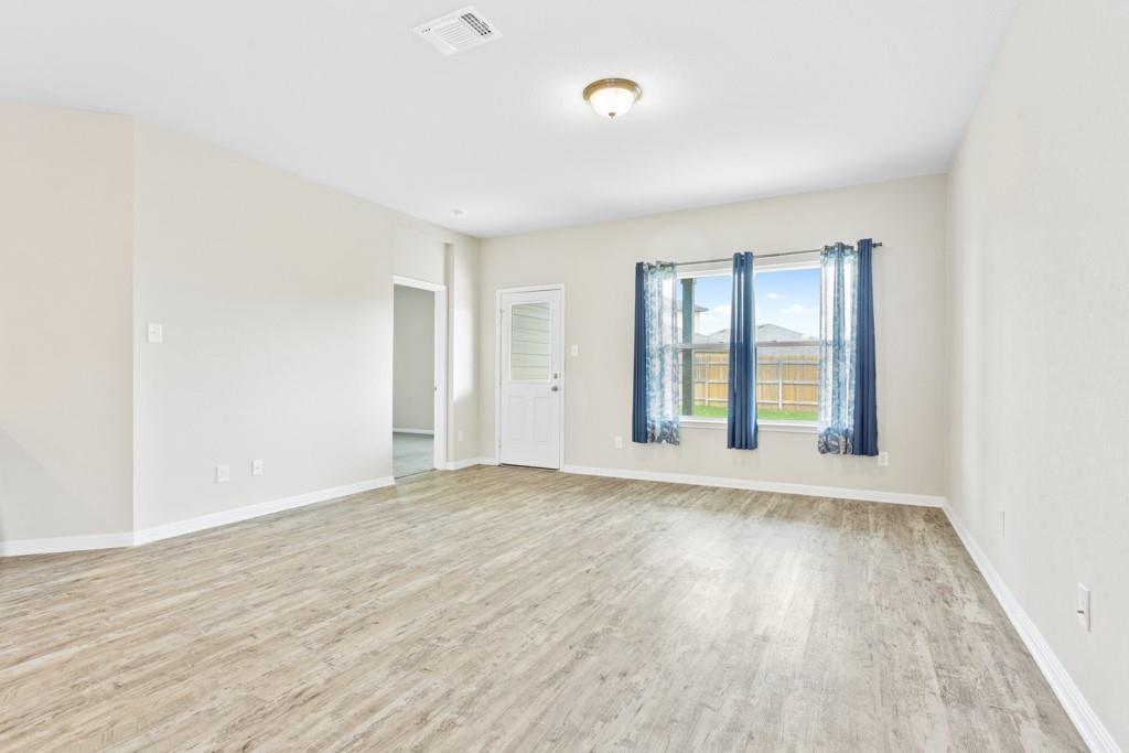2072 Port Ellen DR, Round Rock, TX 78664 photo 3