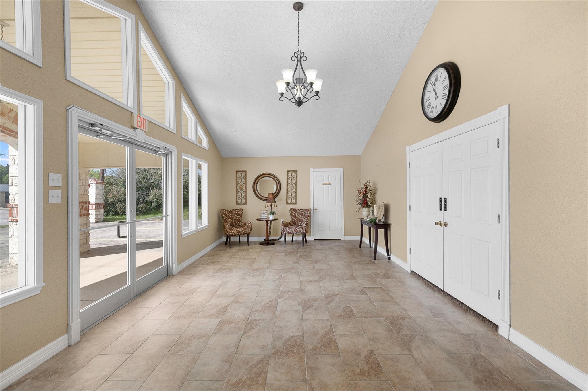 1306 Cameron Ave, Rockdale, TX 76567 photo 5