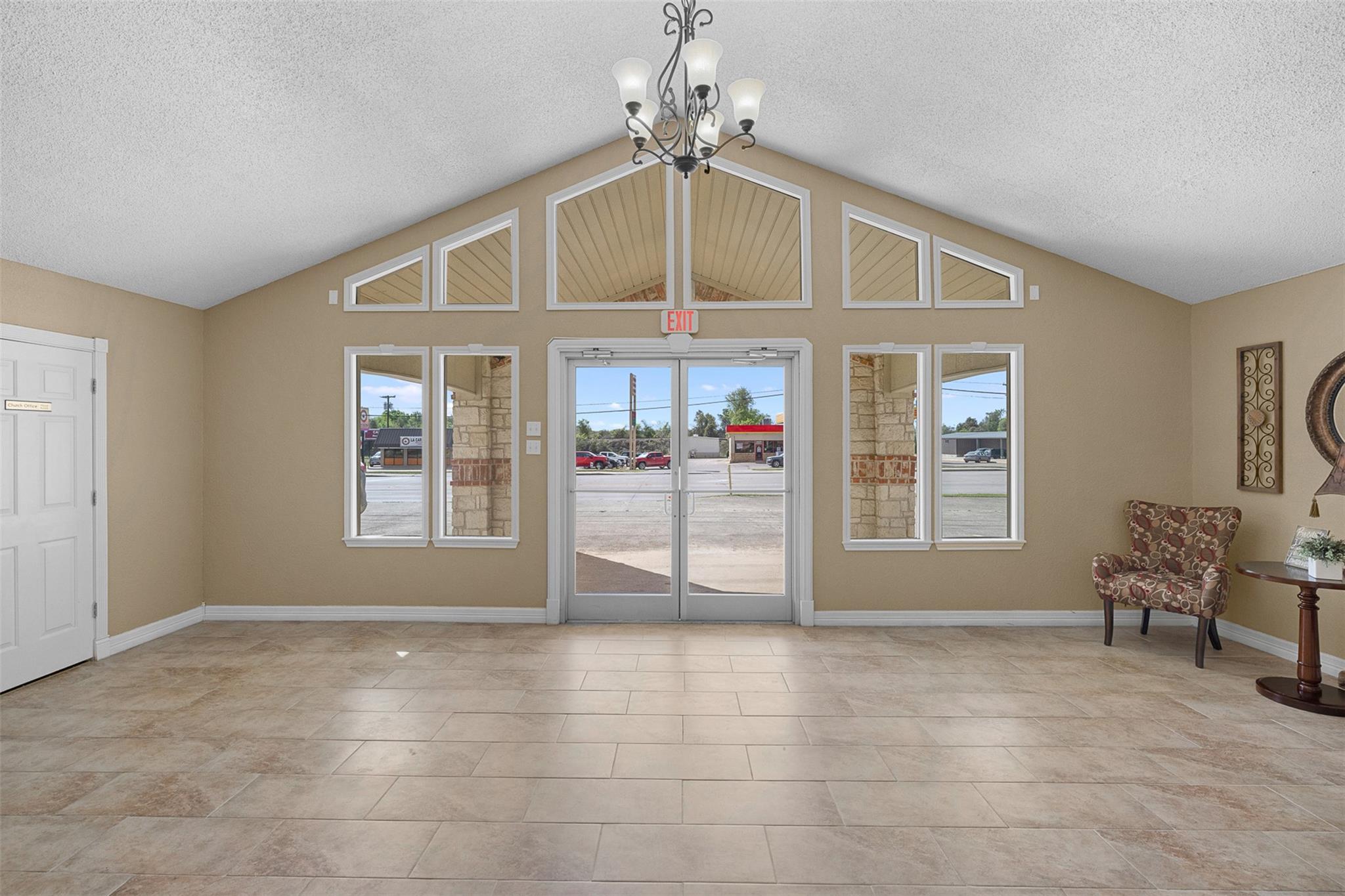 1306 Cameron Ave, Rockdale, TX 76567 photo 4