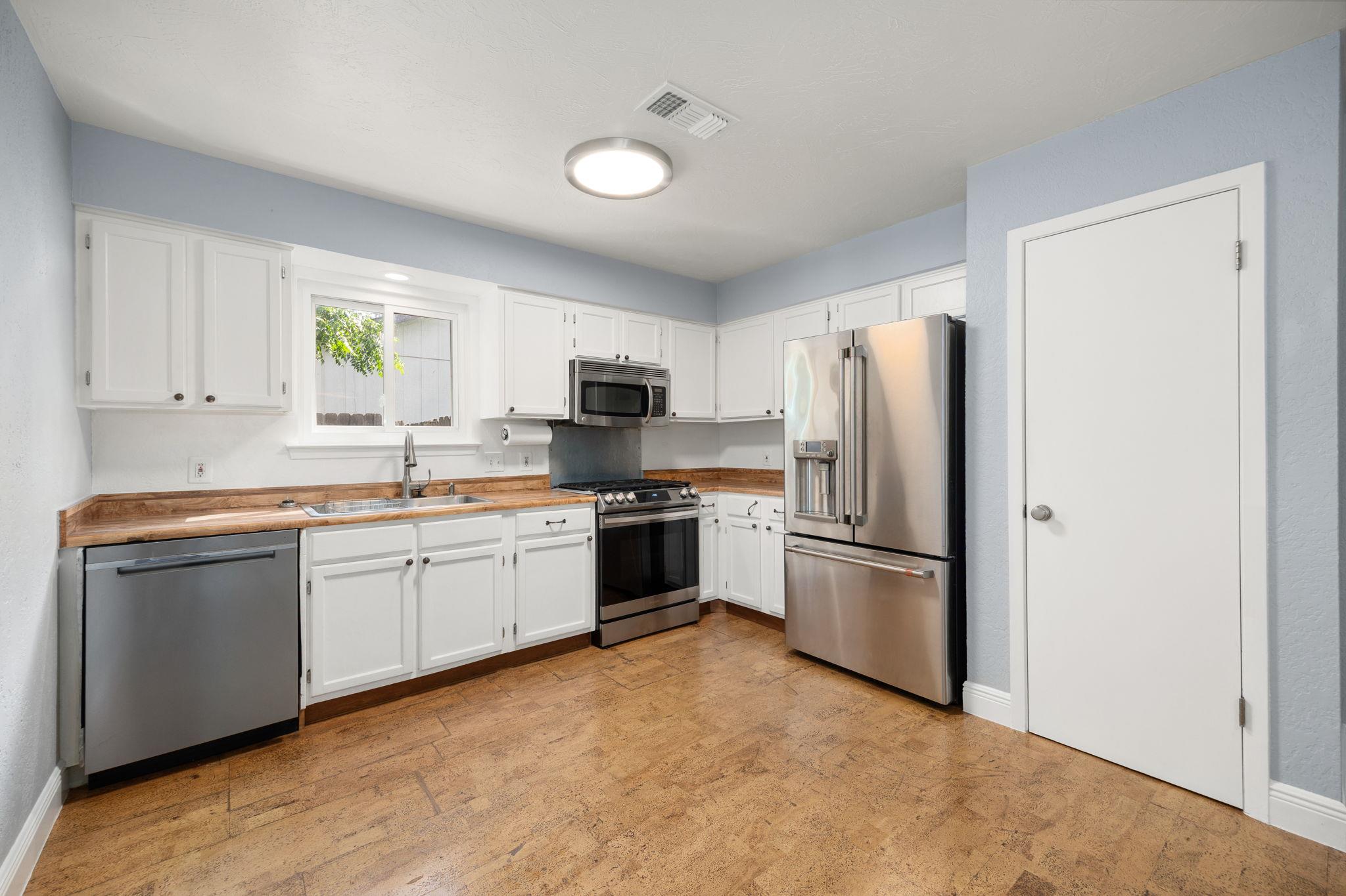 9106 Marsh DR, Austin, TX 78748 photo 5