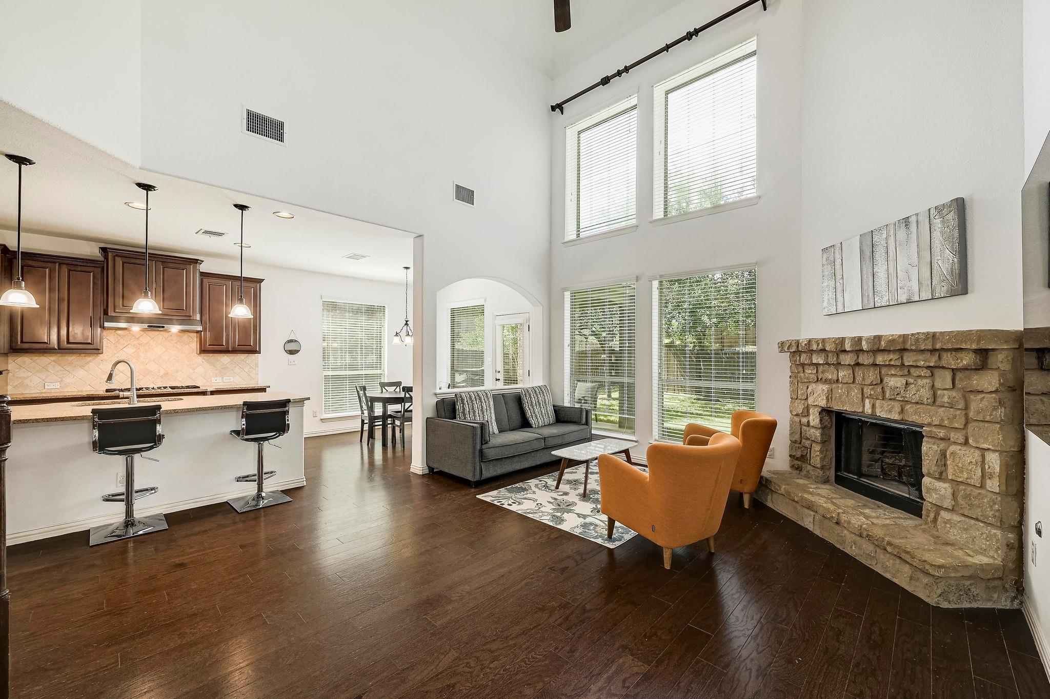 2229 Turtle Mountain BND, Austin, TX 78748 photo 2