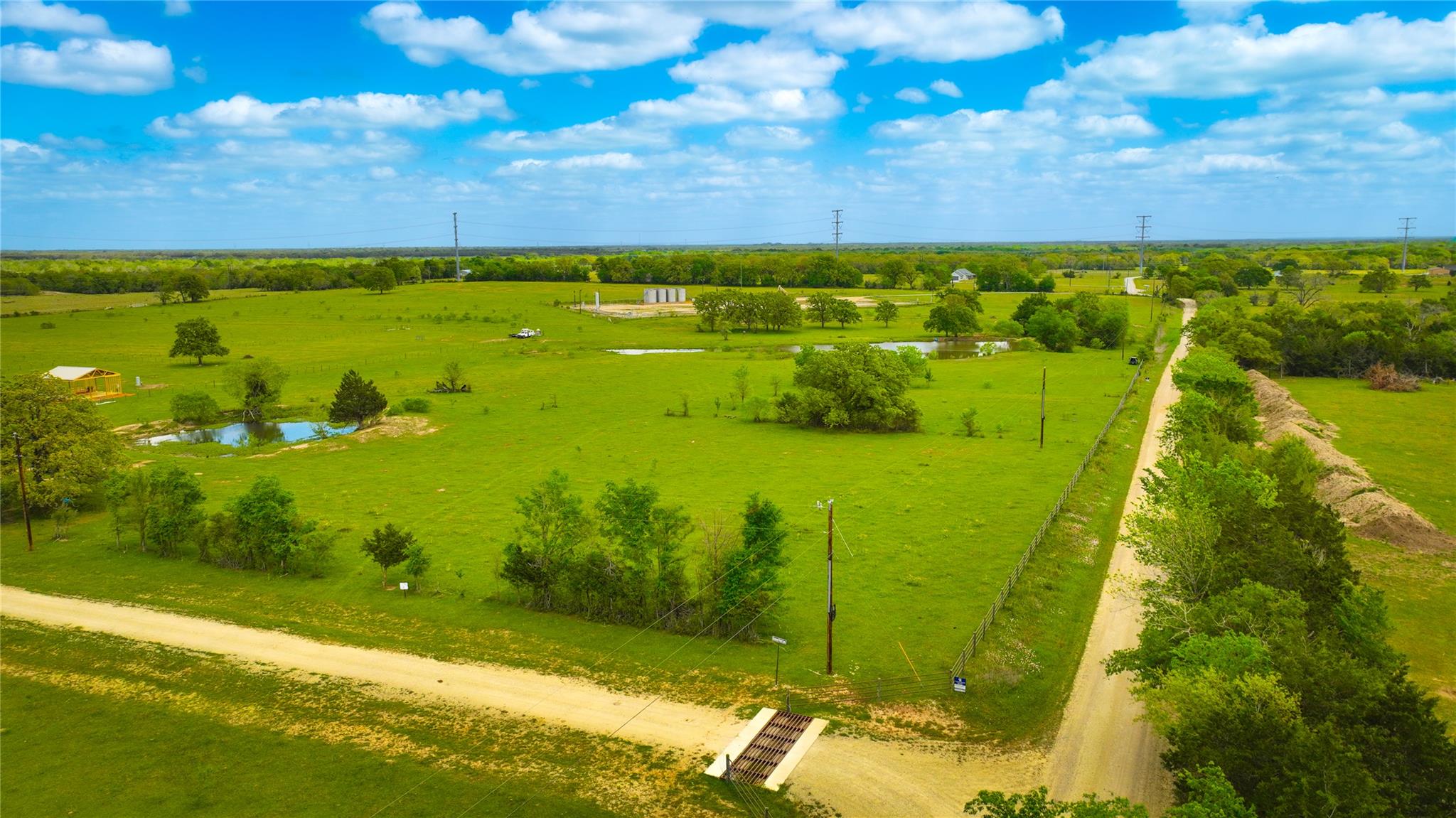 8770 Lee LN, North Zulch, TX 77872 photo 4