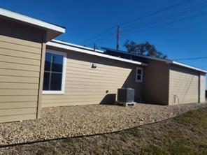 20008 Boggy Ford RD, Lago Vista, TX 78645 photo 3