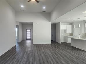20008 Boggy Ford RD, Lago Vista, TX 78645 photo 4