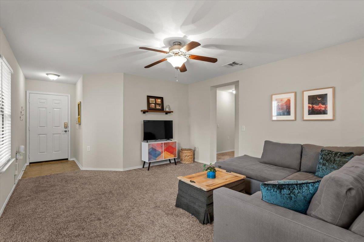 8913 Wiley WAY, Austin, TX 78747 photo 4
