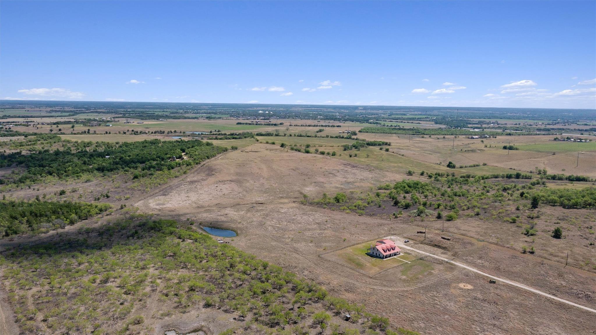 1167 County Road 427, Thrall, TX 76578 photo 4