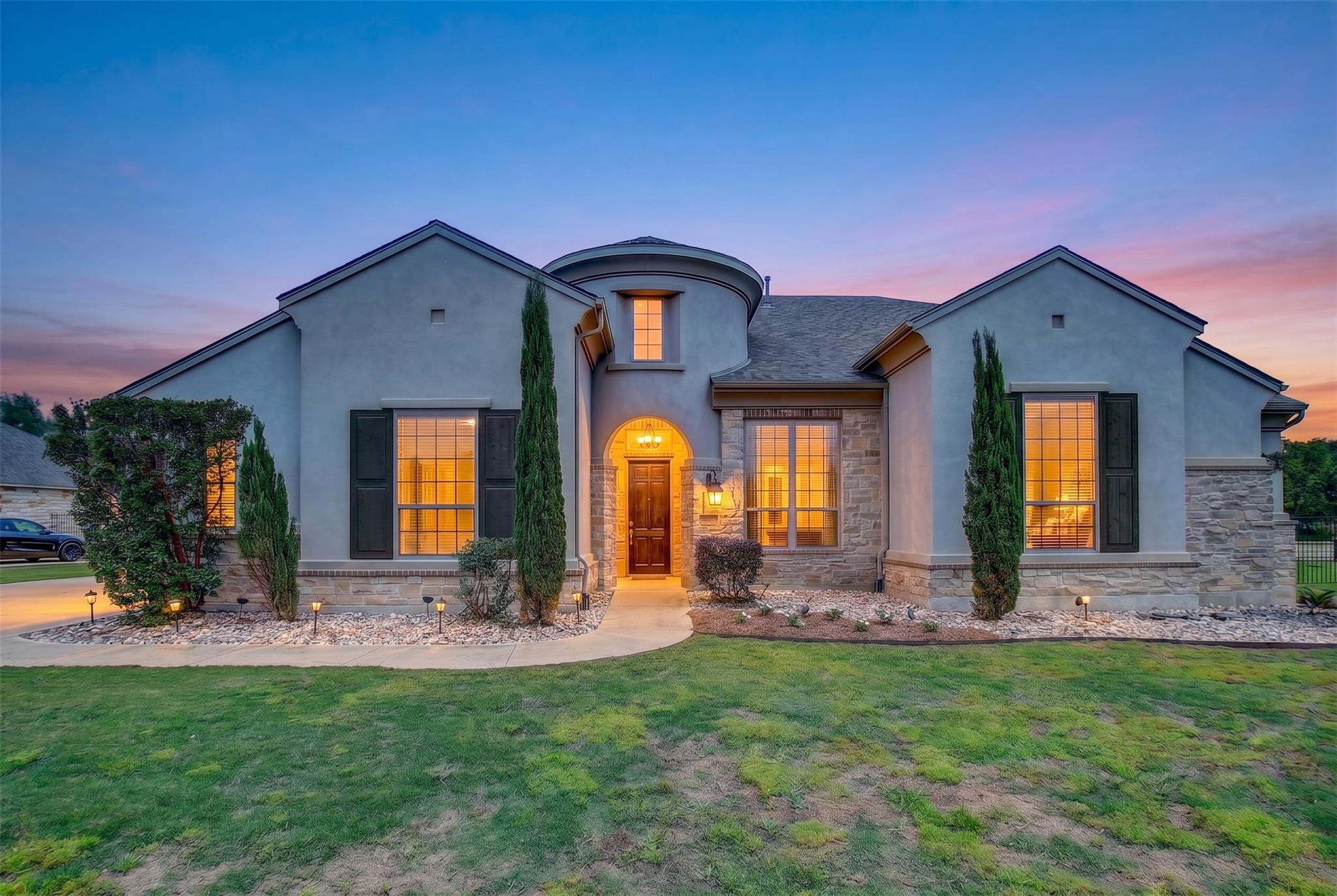 312 Flintlock DR, Leander, TX 78641 photo 2