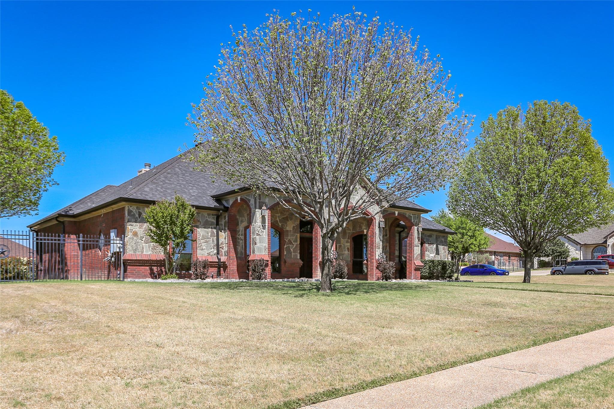 Deerwood Estates