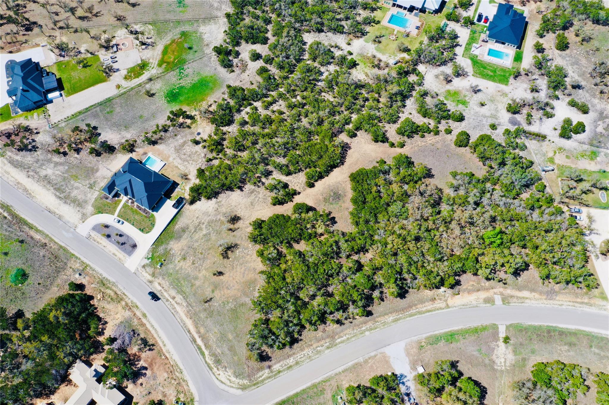 926 Malbec LOOP, Canyon Lake, TX 78133 photo 4