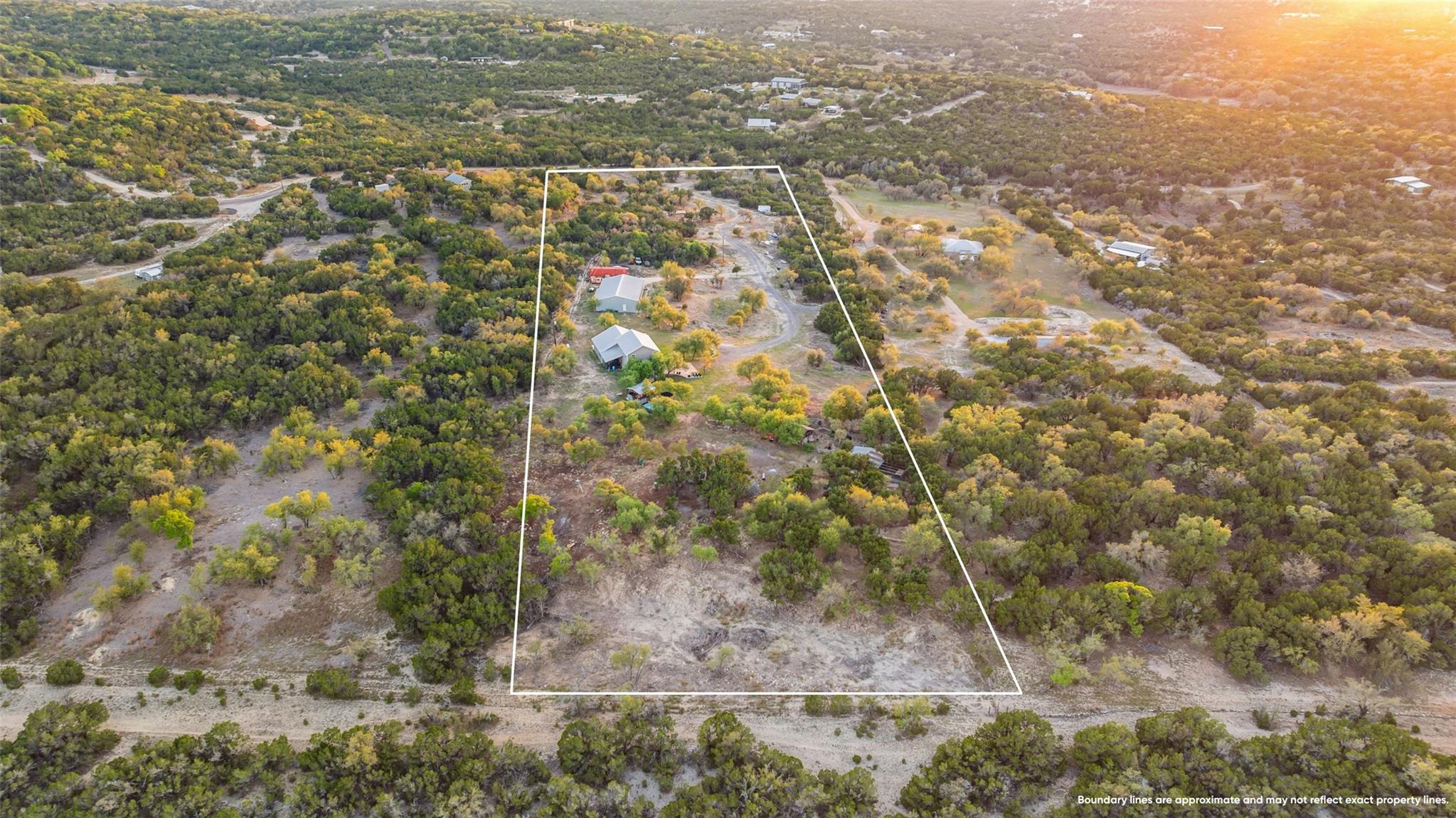 2025 Cripple Creek Stage RD, Dripping Springs, TX 78620 photo 4