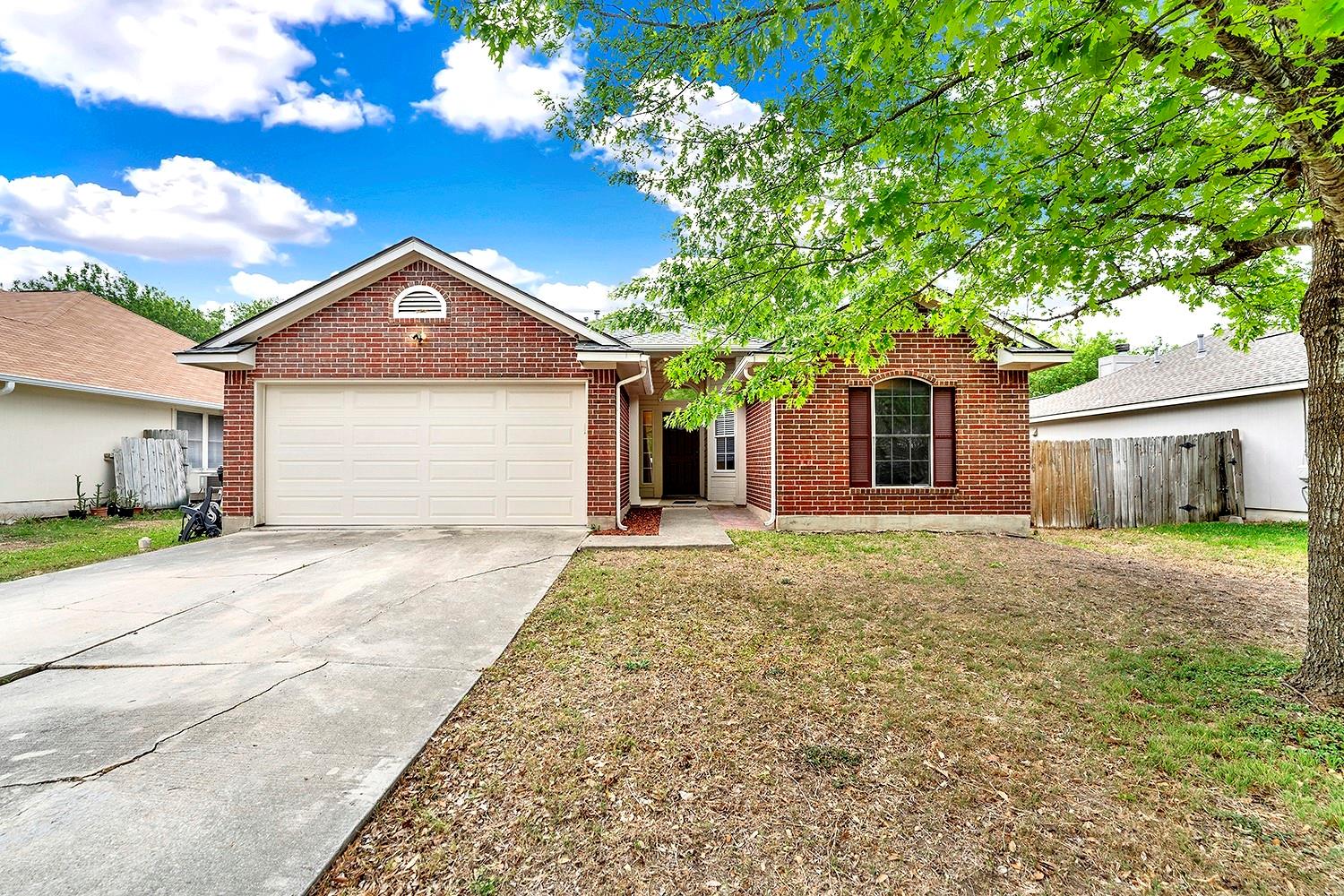 140 Riley CV, Kyle, TX 78640 photo 2