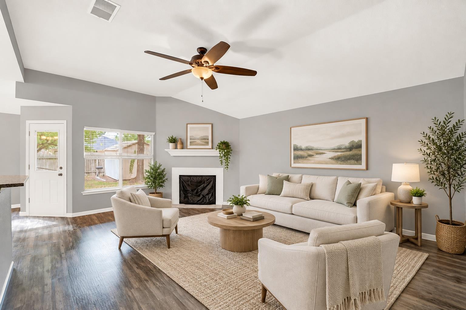 140 Riley CV, Kyle, TX 78640 photo 5