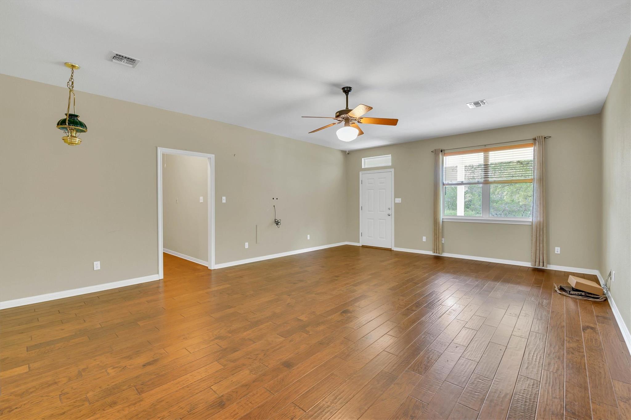 3016 Tradewind DR, Spicewood, TX 78669 photo 4