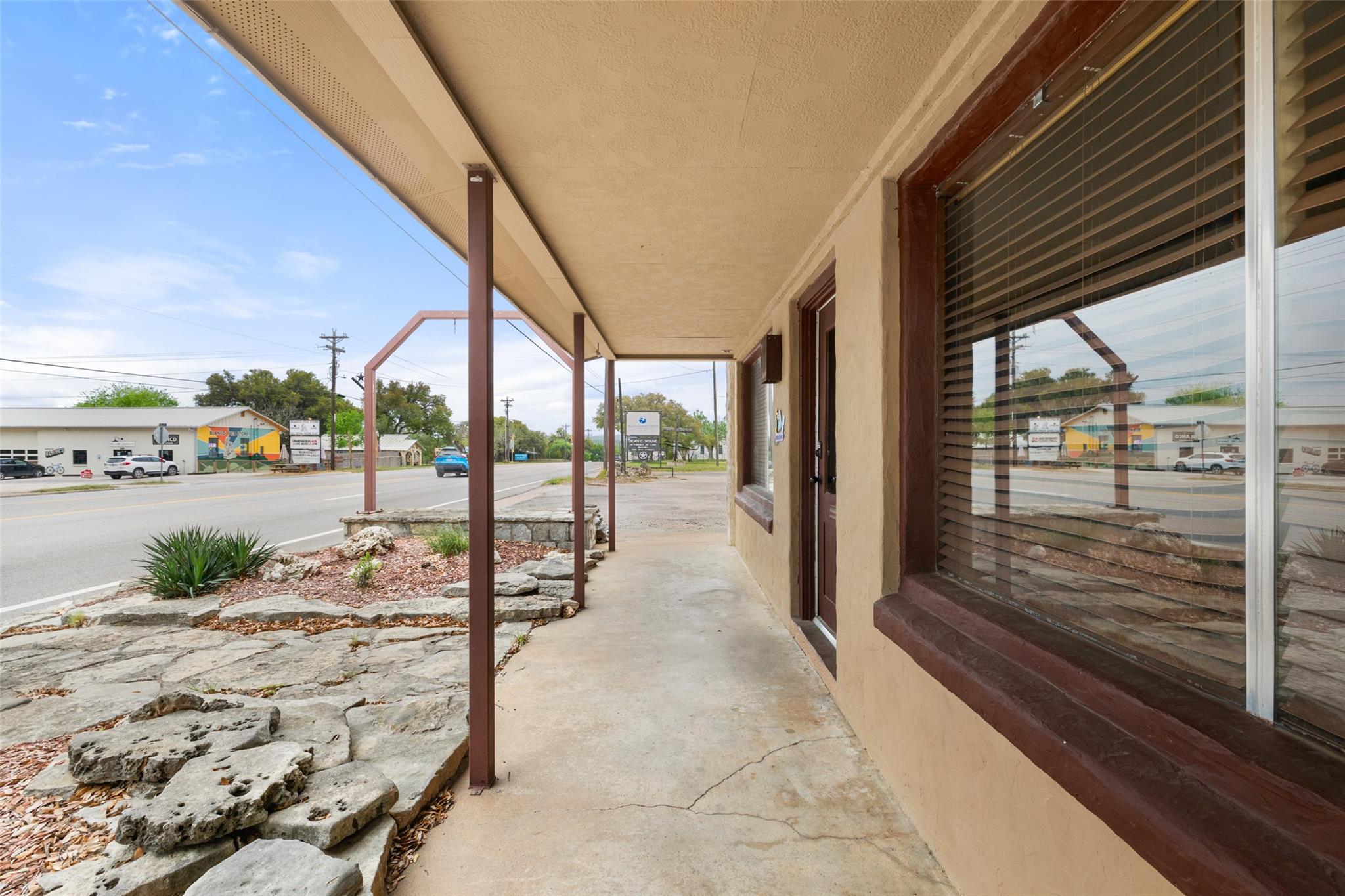 807 Main ST, Blanco, TX 78606 photo 3