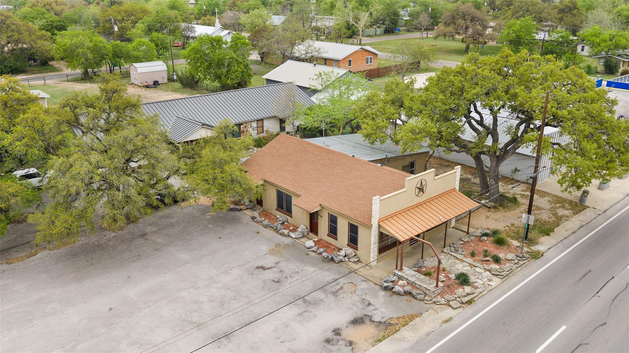 807 Main ST, Blanco, TX 78606 photo 5