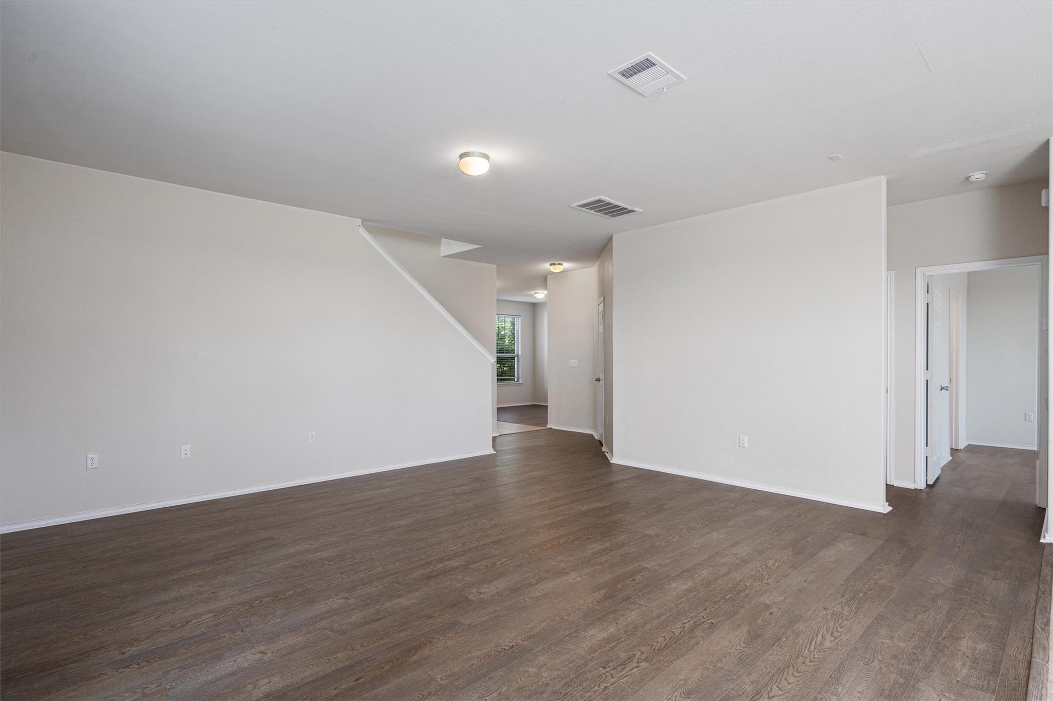 146 Russet TRL, Georgetown, TX 78628 photo 5
