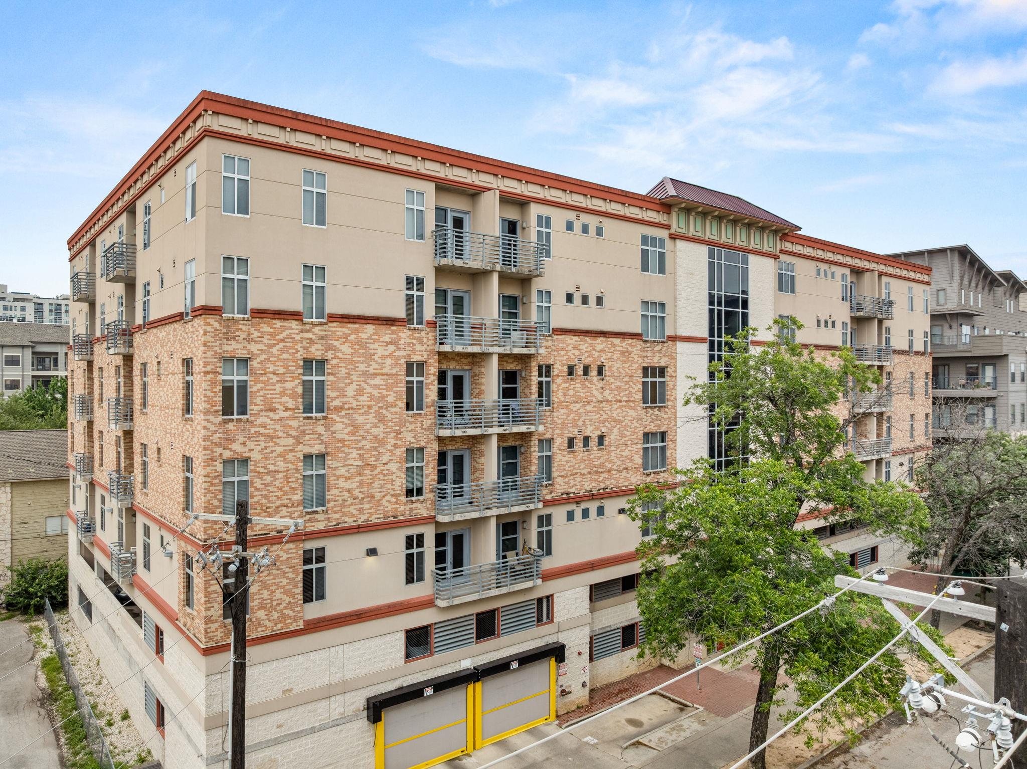 High-rise student acommodation in Austin