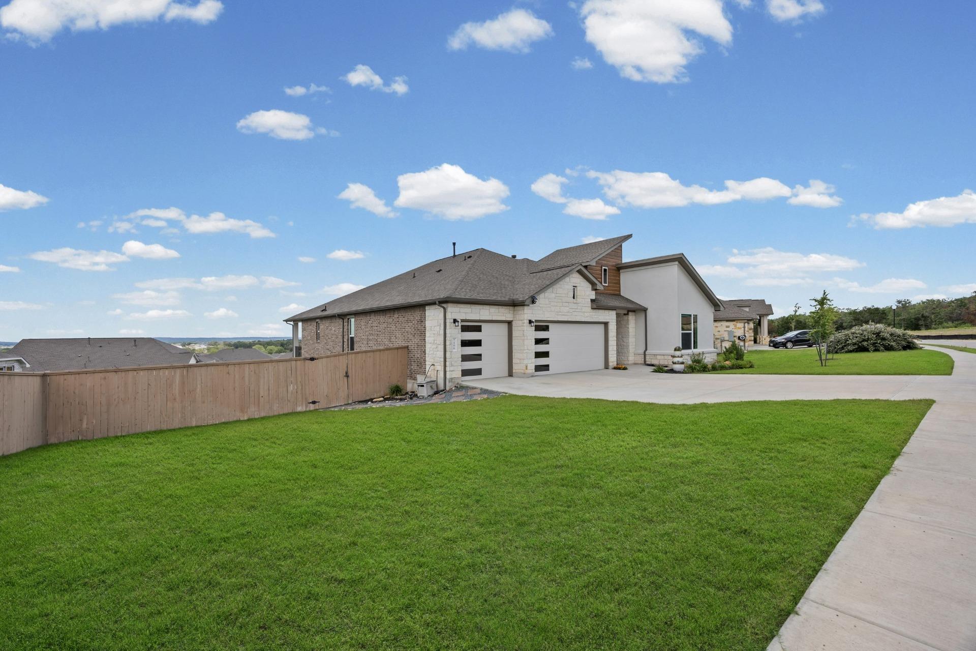 166 Salado Creek TRL, Bastrop, TX 78602 photo 3