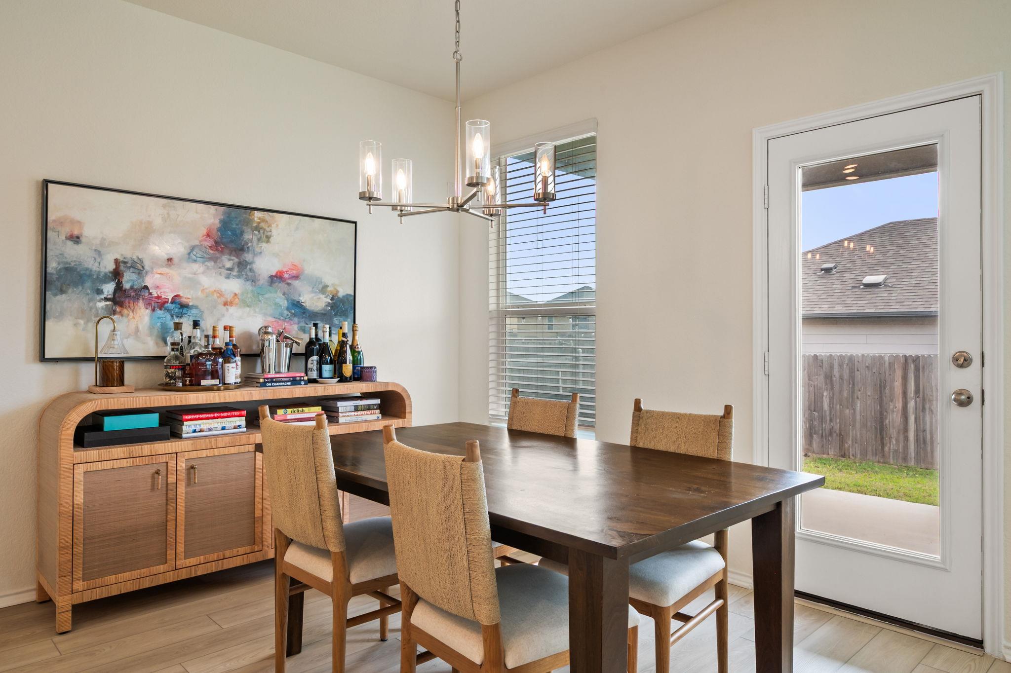 7805 House Finch DR, Austin, TX 78744 photo 4
