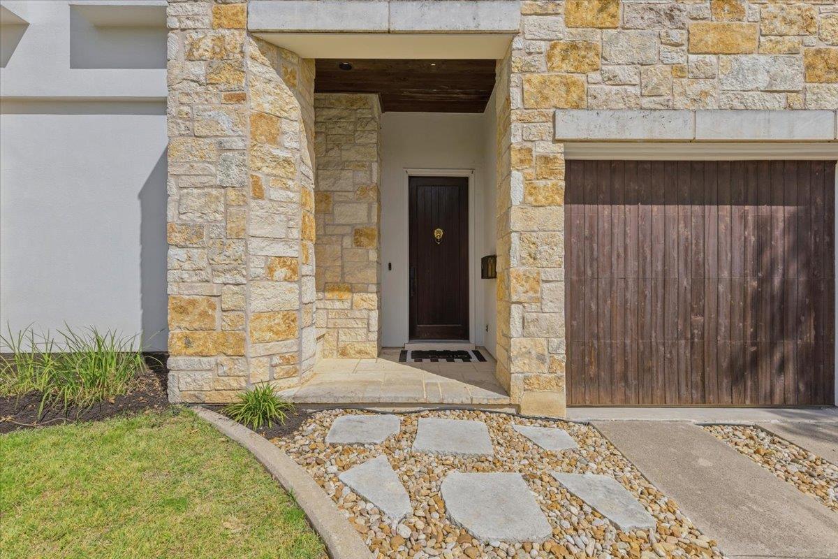 2207 Forest TRL #A, Austin, TX 78703 photo 2