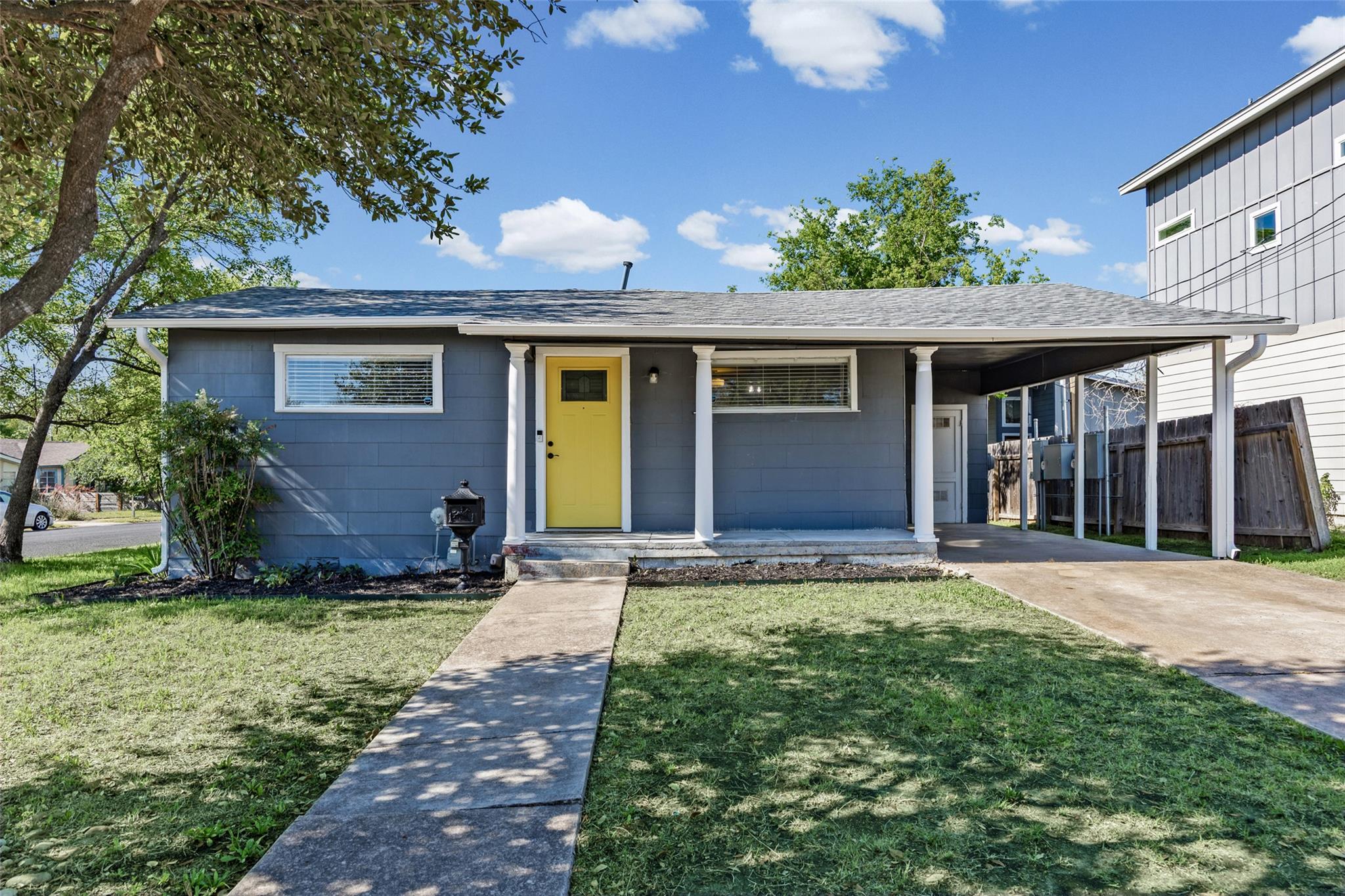 4709 Leslie Ave, Austin, TX 78721 photo 2