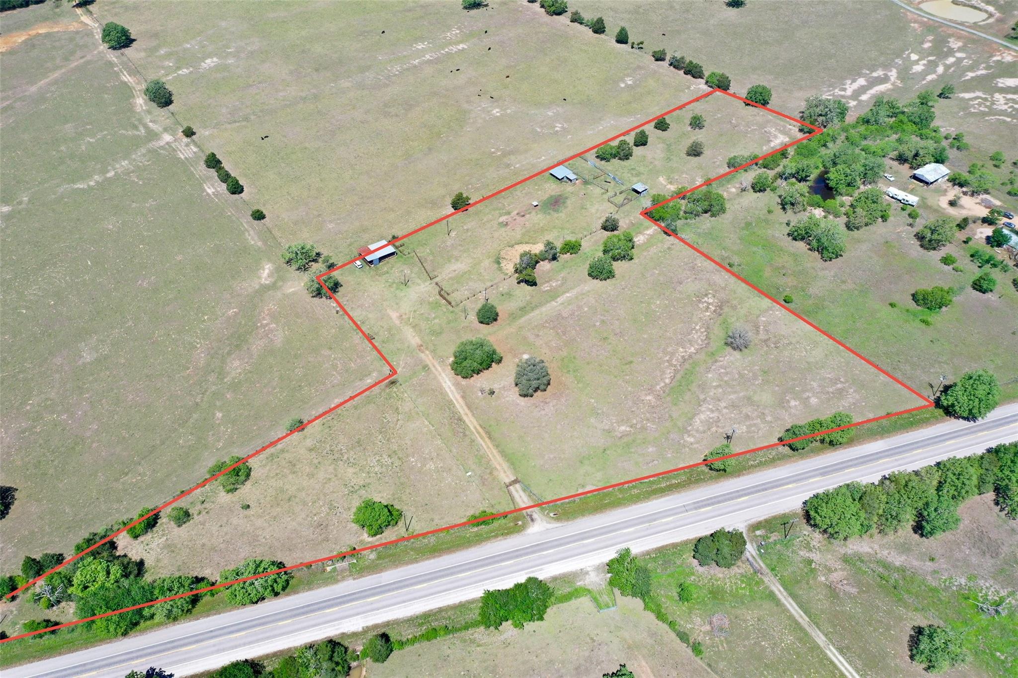 924 Hwy 95, Smithville, TX 78957 photo 3