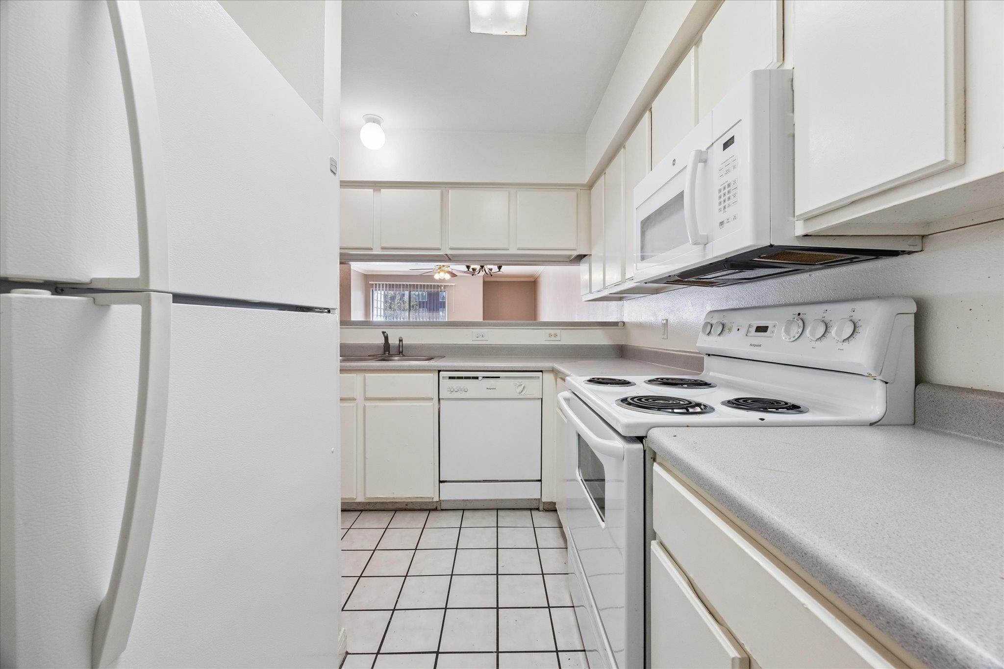501 26th ST #222, Austin, TX 78705 photo 4