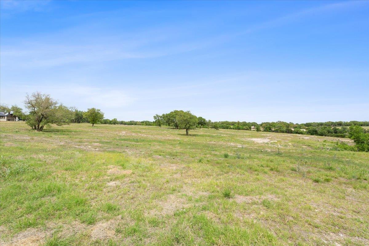 10237 Homesteader DR, Temple, TX 76557 photo 4