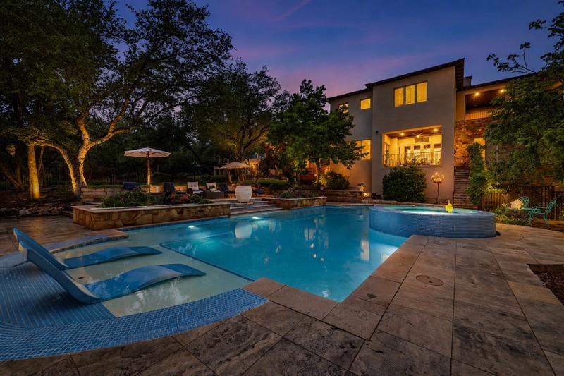 NORTHSHORE ON LAKE TRAVIS, THE HOLLOWS