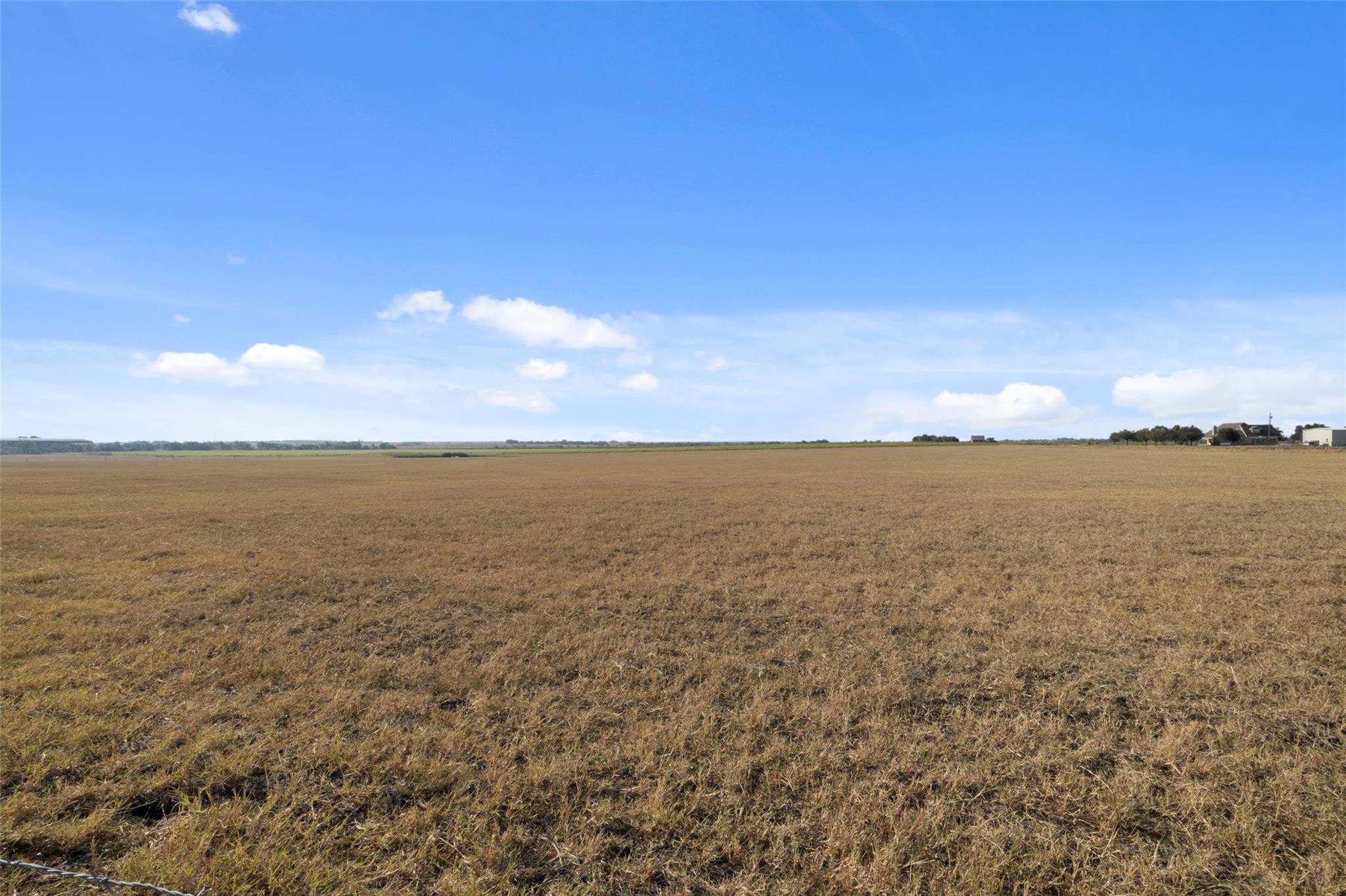 19919 Fm 973 RD, Coupland, TX 78615 photo 4