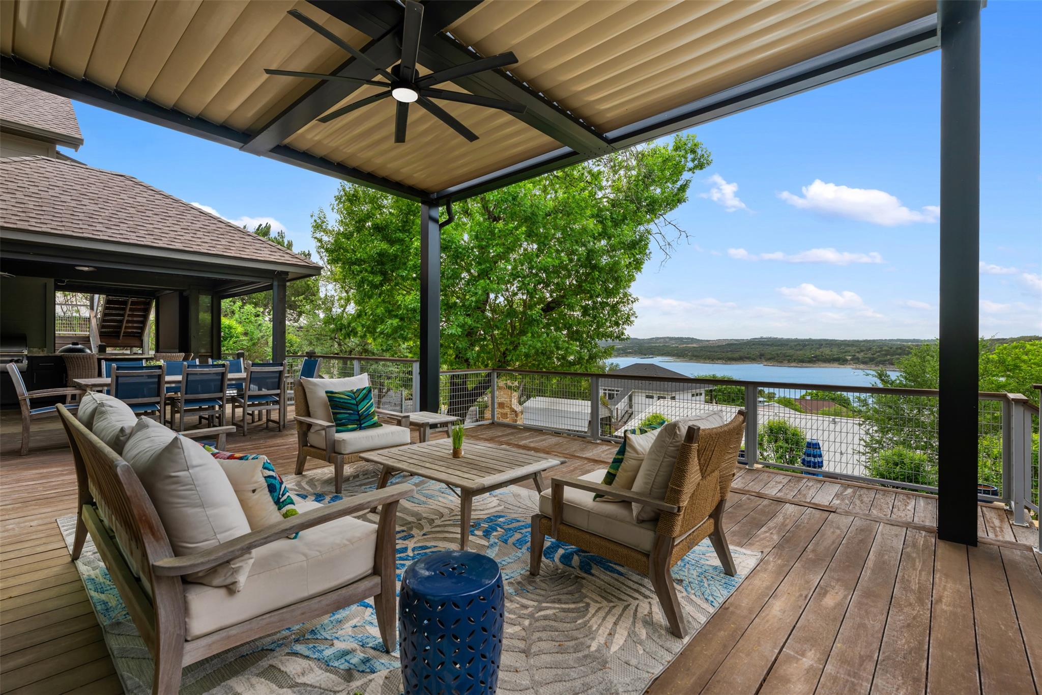 18944 Peckham DR, Lago Vista, TX 78645 photo 4