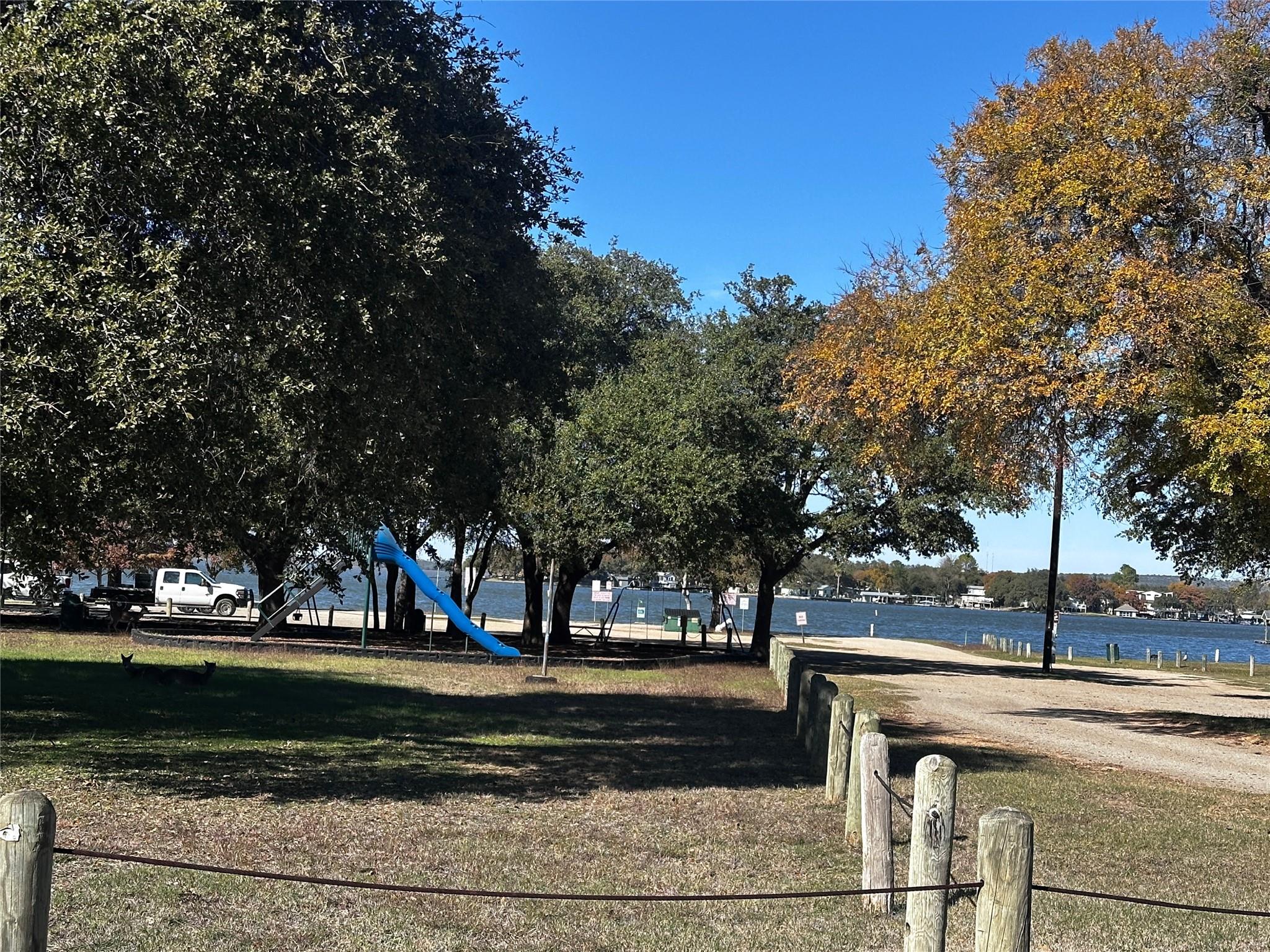 Lots 319 - 321 Driftwood DR, Granite Shoals, TX 78654 photo 4