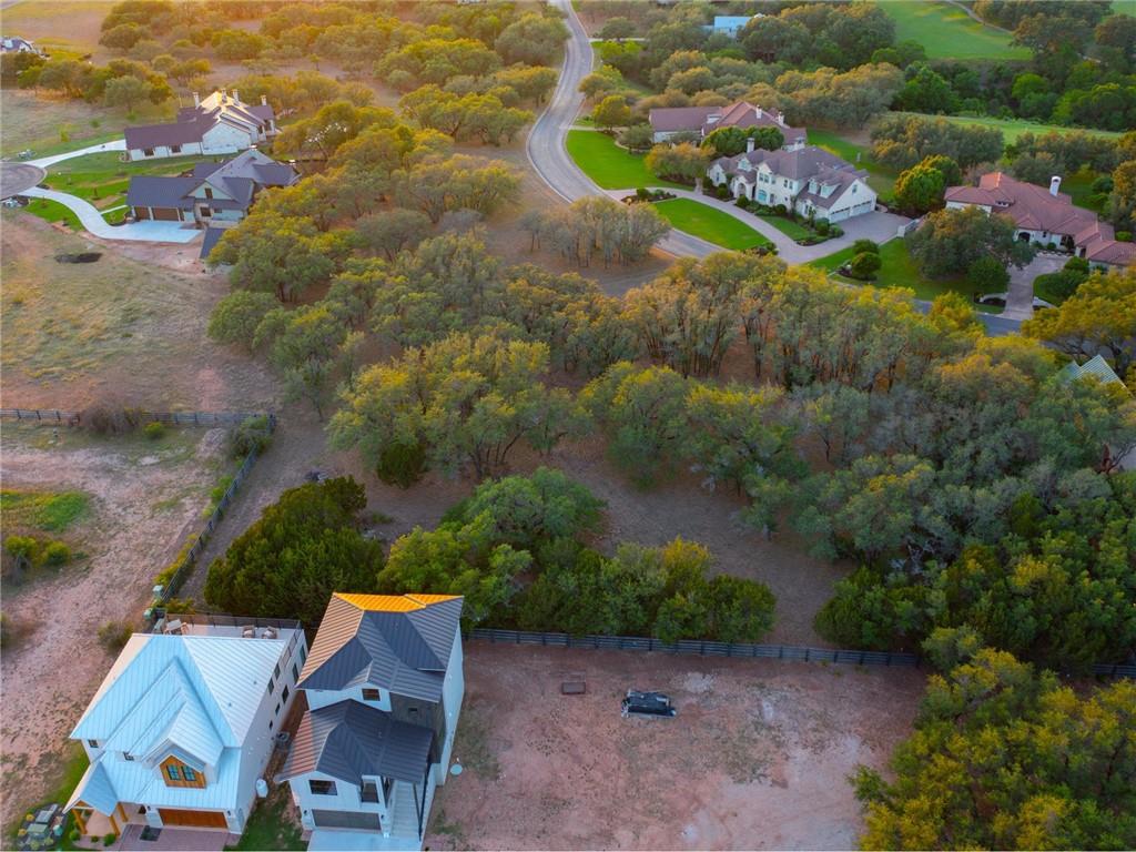 26039 Masters PKWY, Spicewood, TX 78669 photo 5