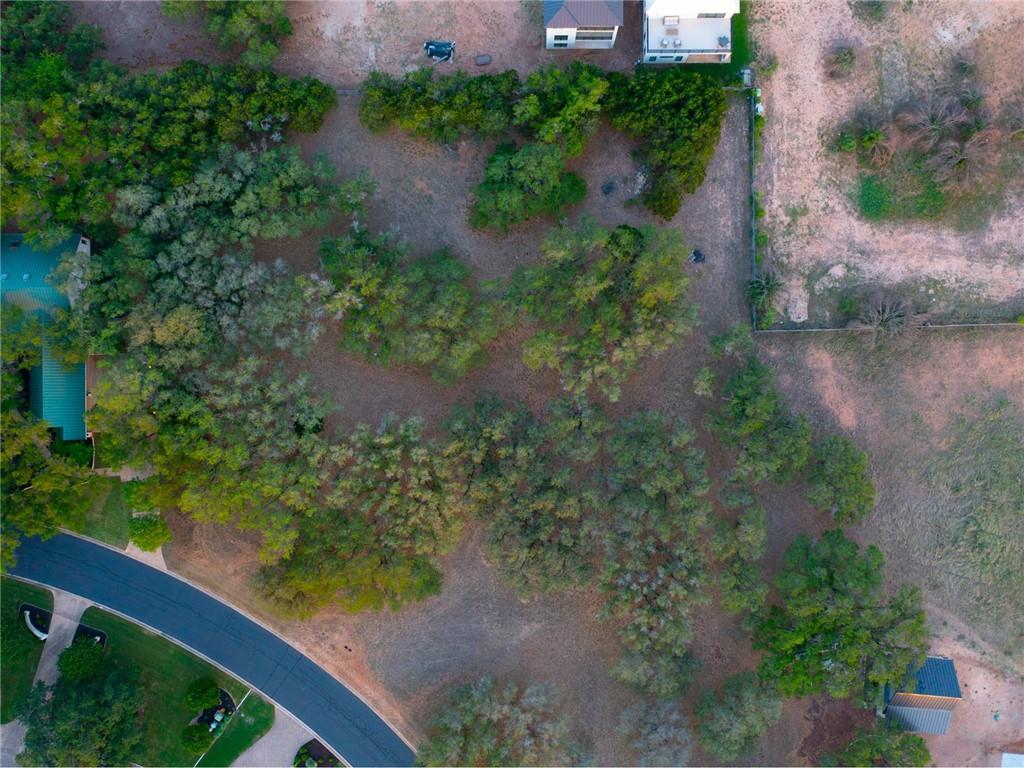26039 Masters PKWY, Spicewood, TX 78669 photo 4